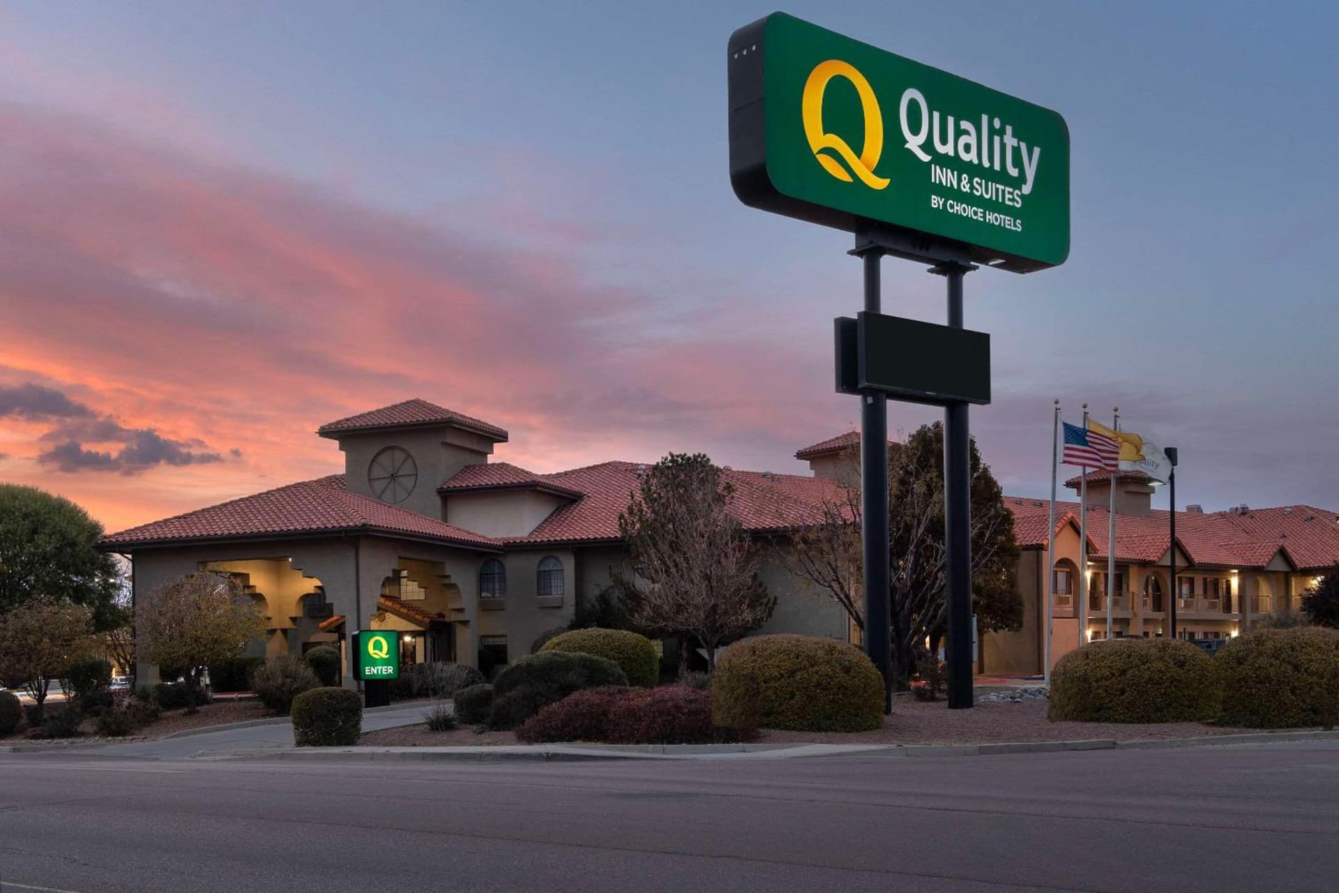 Quality Inn & Suites Gallup I-40 Exit 20 featured exterior or lobby in Gallup, NM — similar hotel