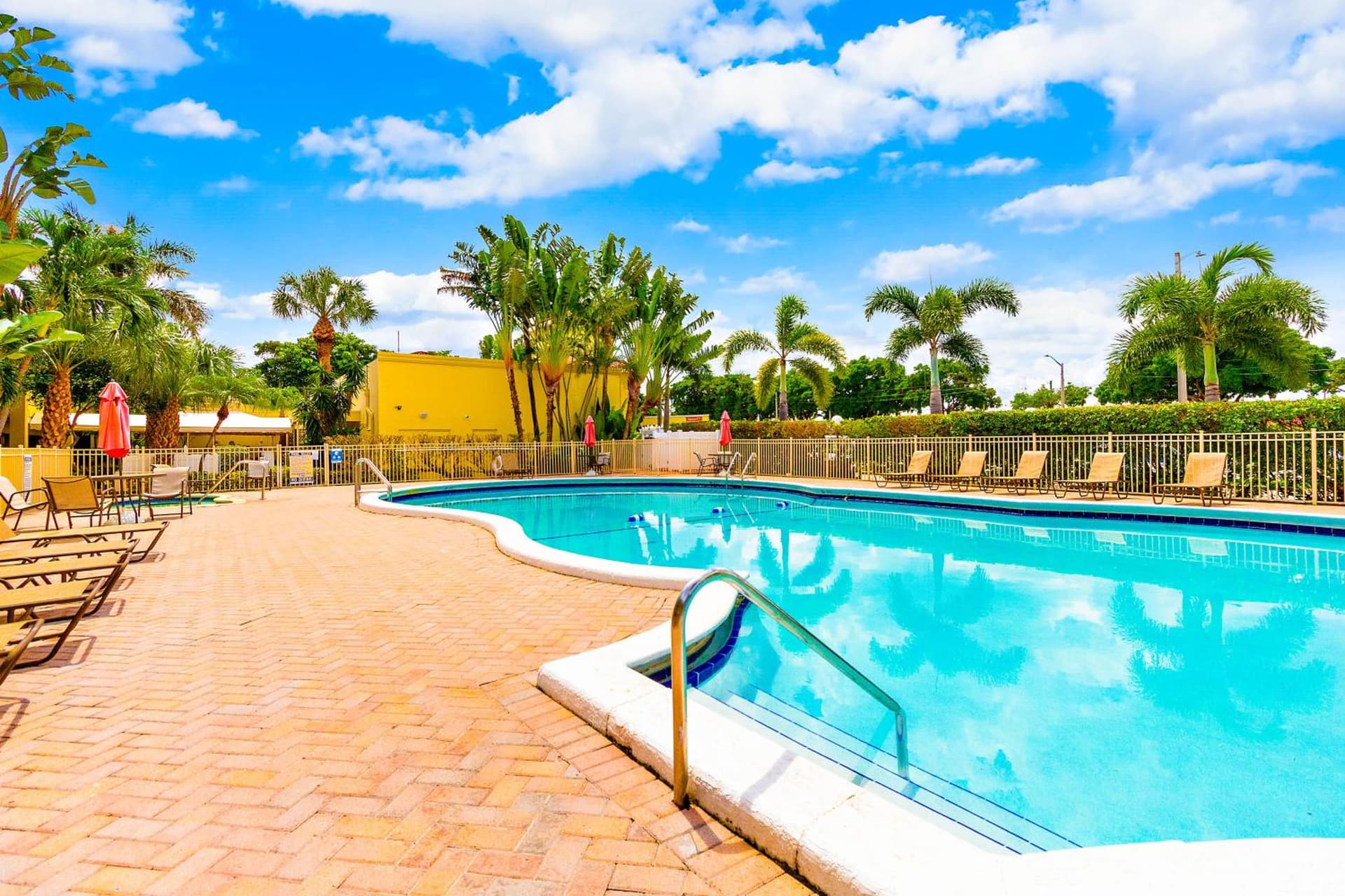 Oasis Boca Raton gallery photo in Boca Raton, FL — image 20
