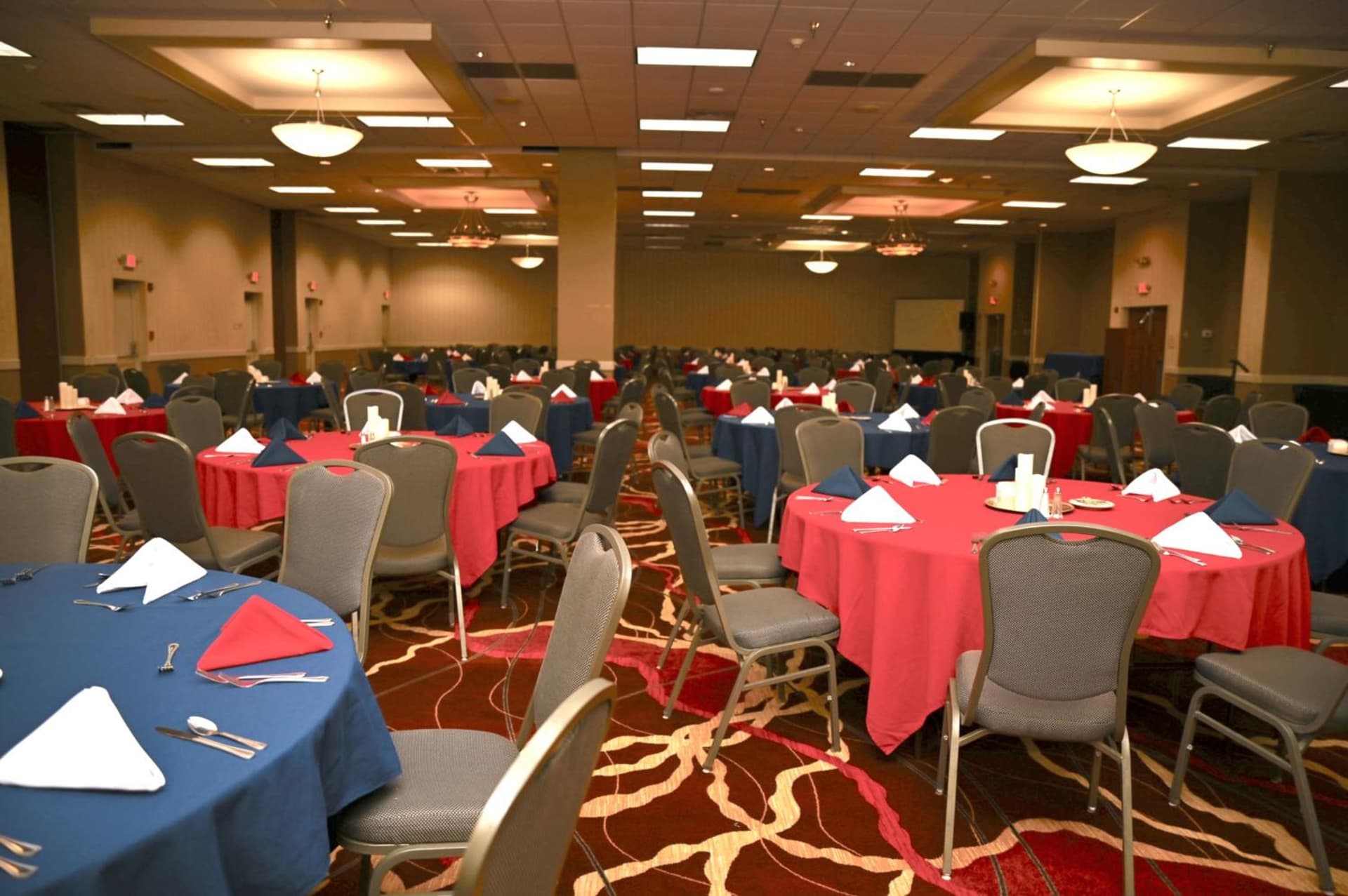 MCM Elegante Hotel & Suites Lubbock gallery photo in Lubbock, TX — image 17