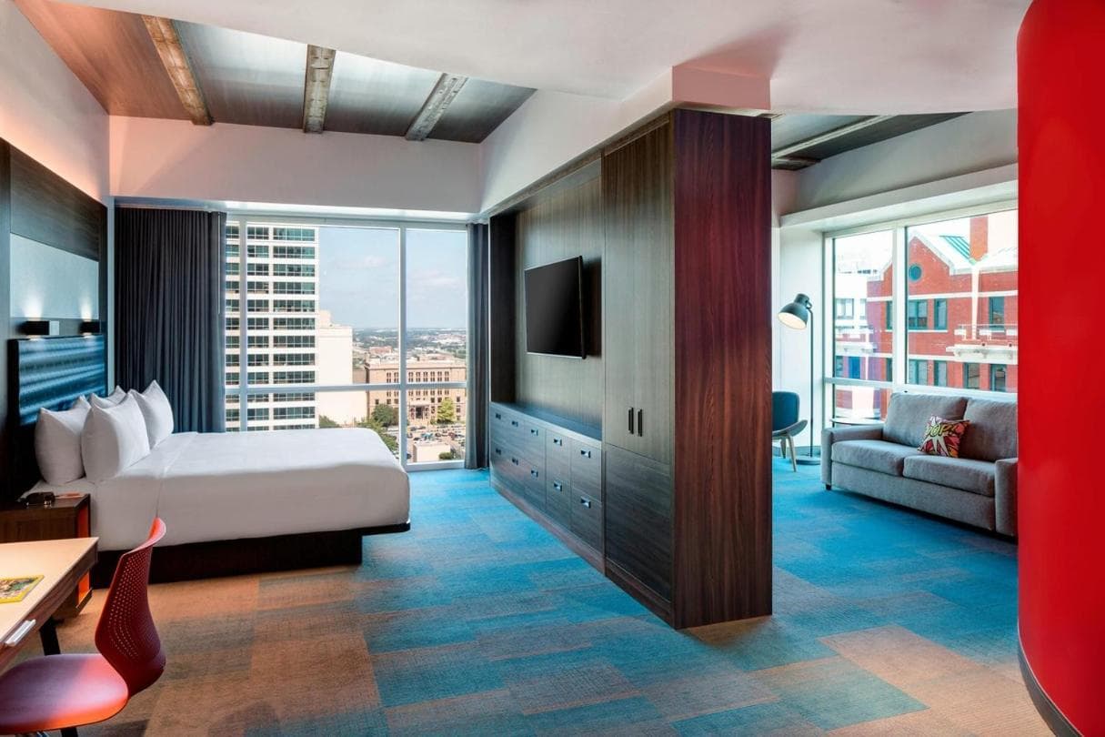 Aloft by Marriott Fort Worth Downtown gallery photo in Fort Worth, TX — image 9