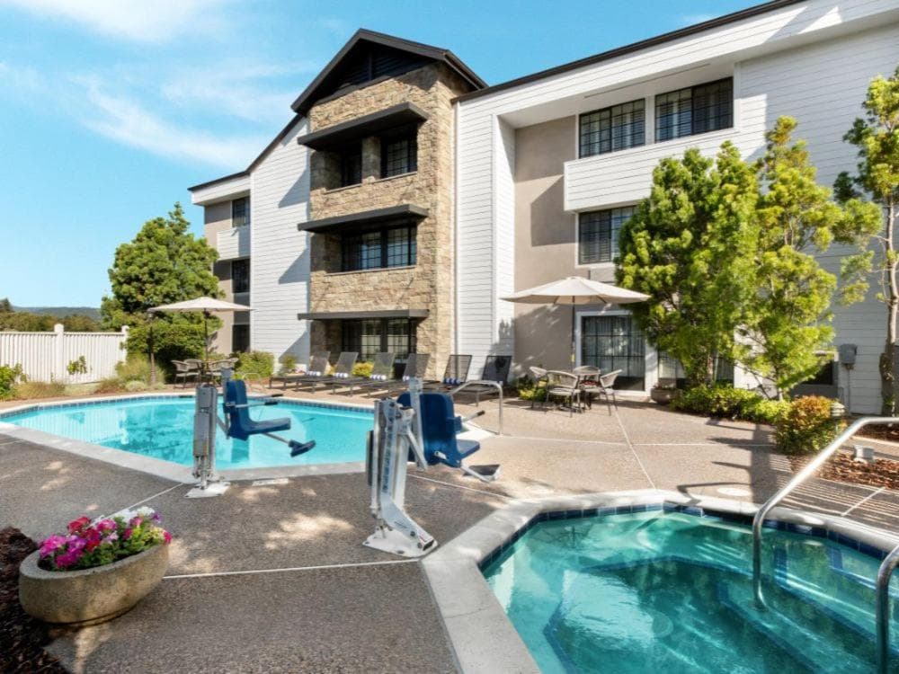 Napa Winery Inn interior in Napa, CA — gallery photo 2