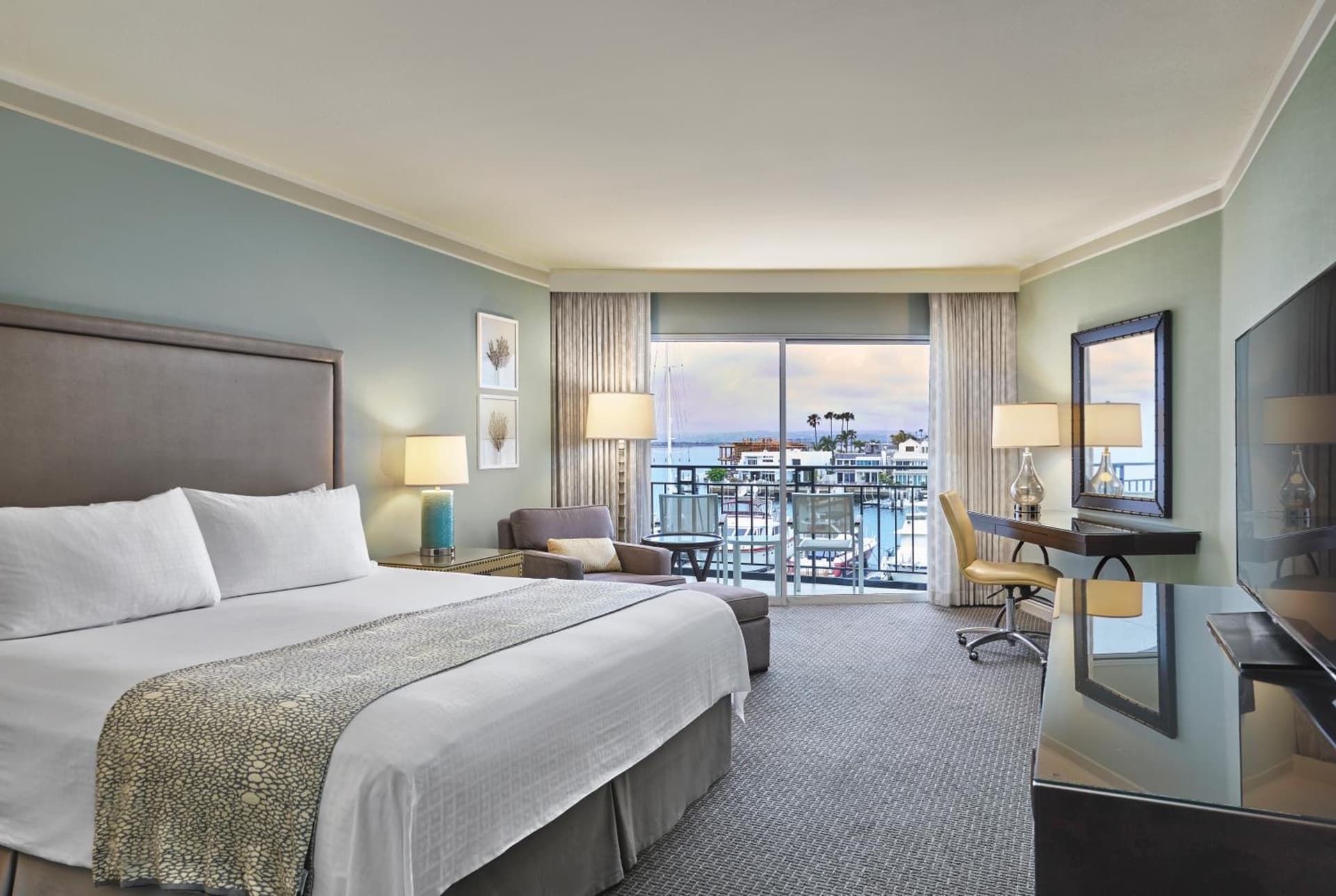 Loews Coronado Bay Resort gallery photo in San Diego, CA — image 14