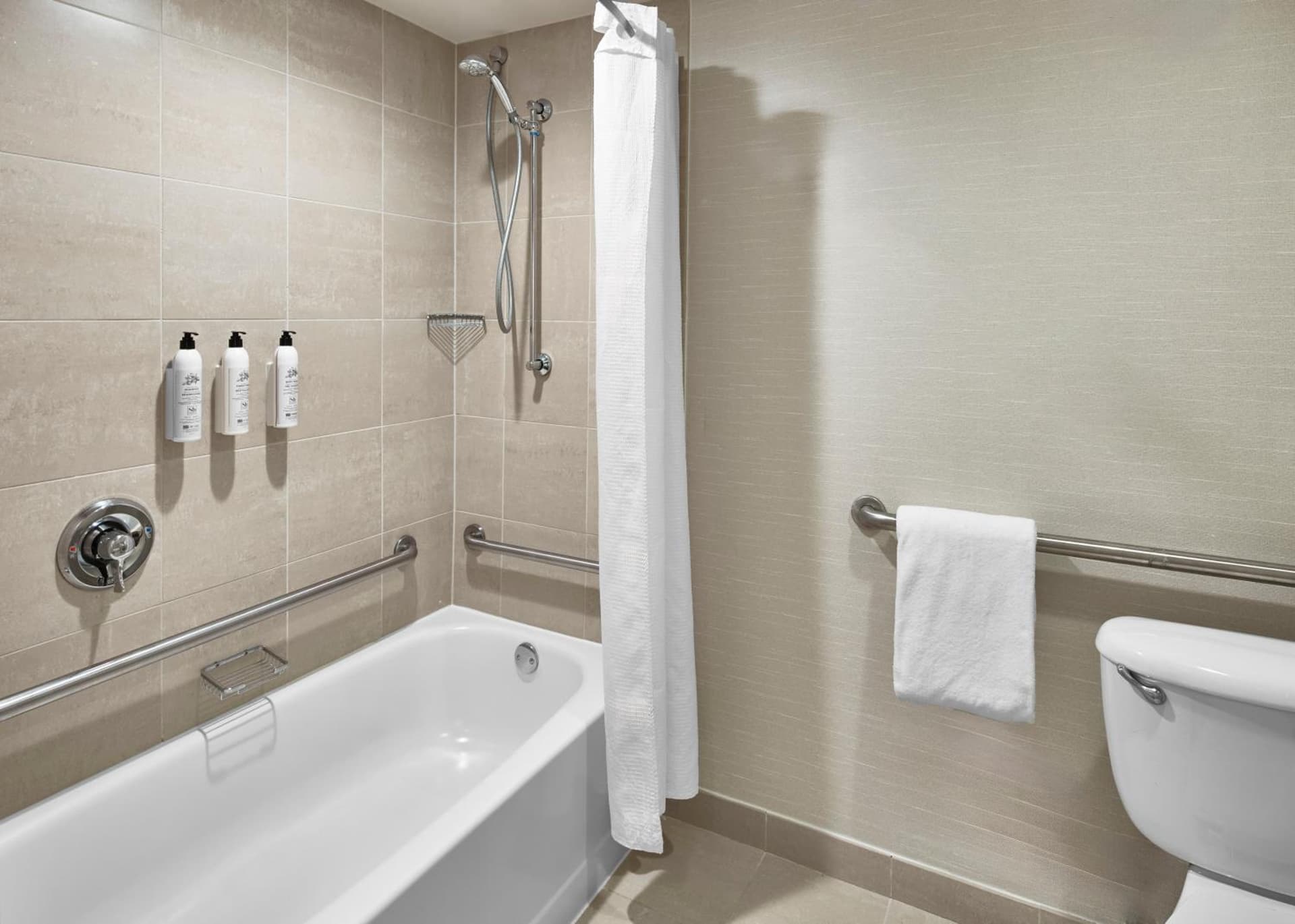 Delta Hotels by Marriott Toledo gallery photo in Toledo, OH — image 63