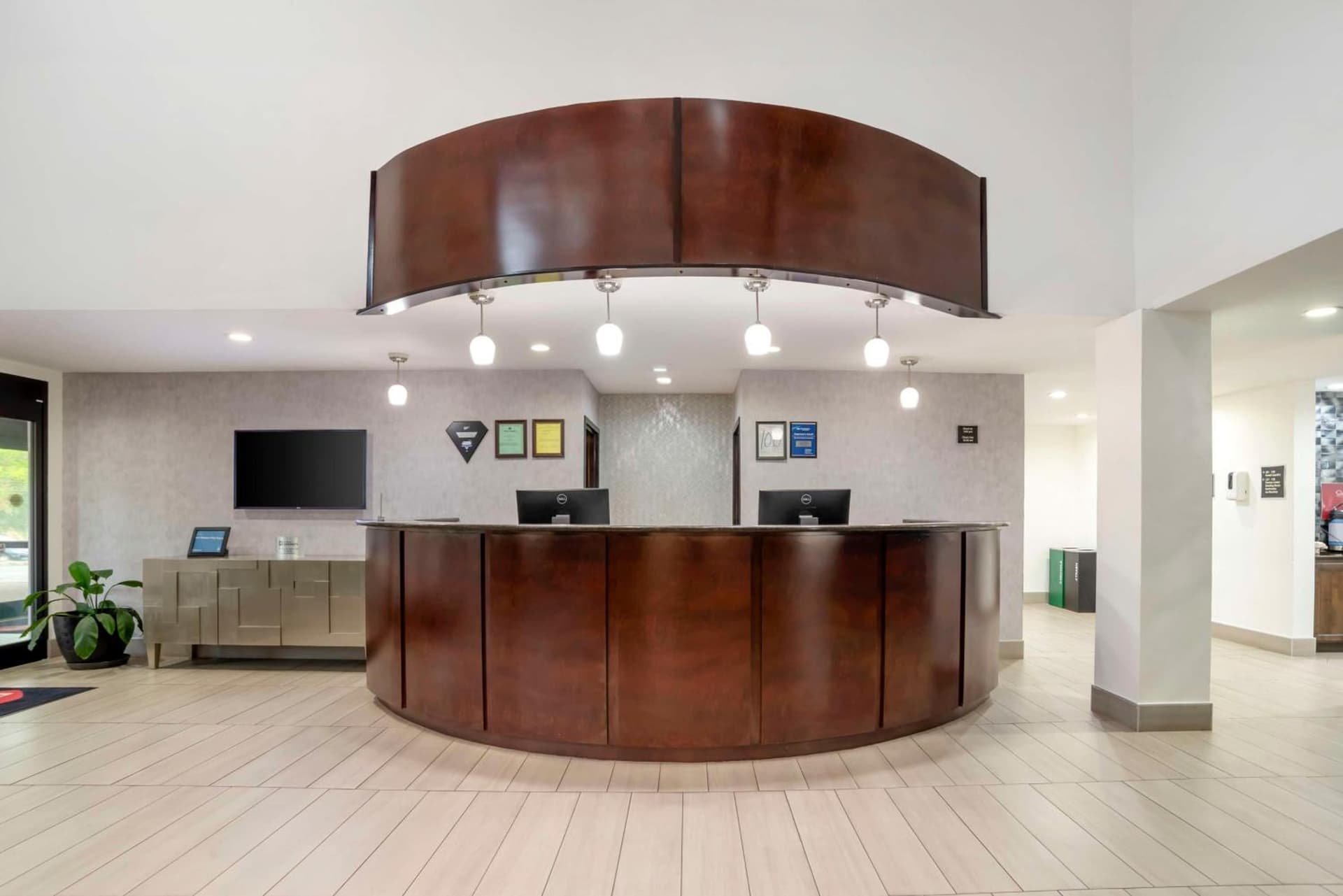 Best Western Plus Daphne gallery photo in Spanish Fort, AL — image 5