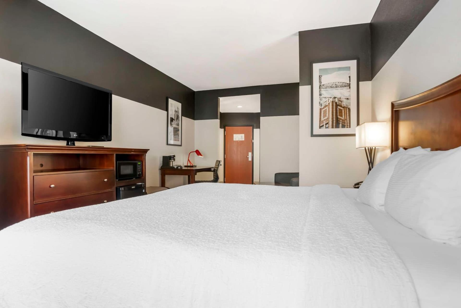 Best Western Plus Daphne interior in Spanish Fort, AL — gallery photo 2