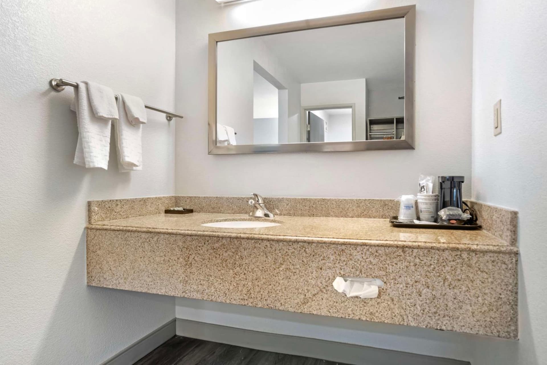 Country Inn & Suites by Radisson, Montgomery East I-85 gallery photo in Montgomery, AL — image 23