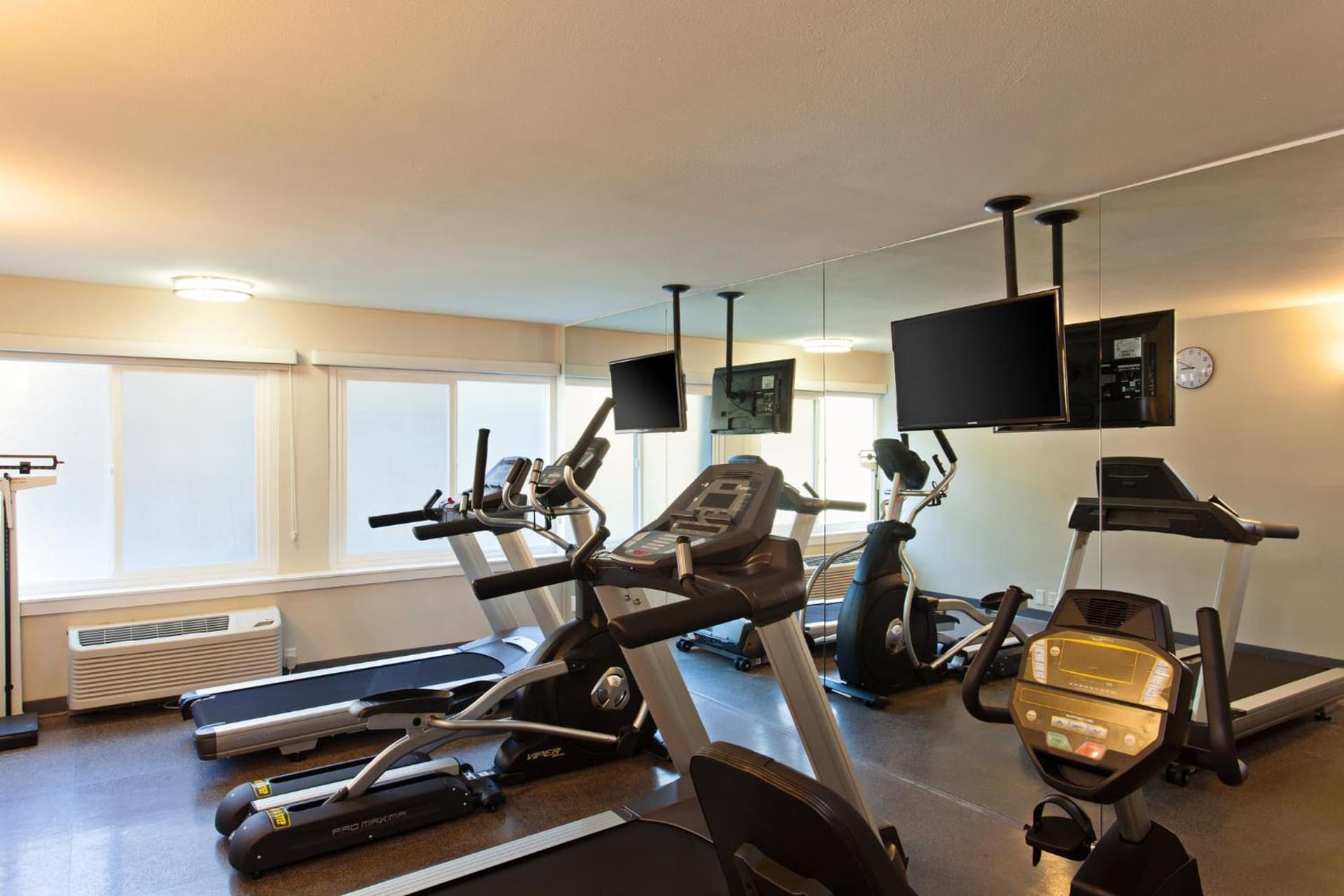 Holiday Inn West Covina, an IHG Hotel gallery photo in West Covina, CA — image 43