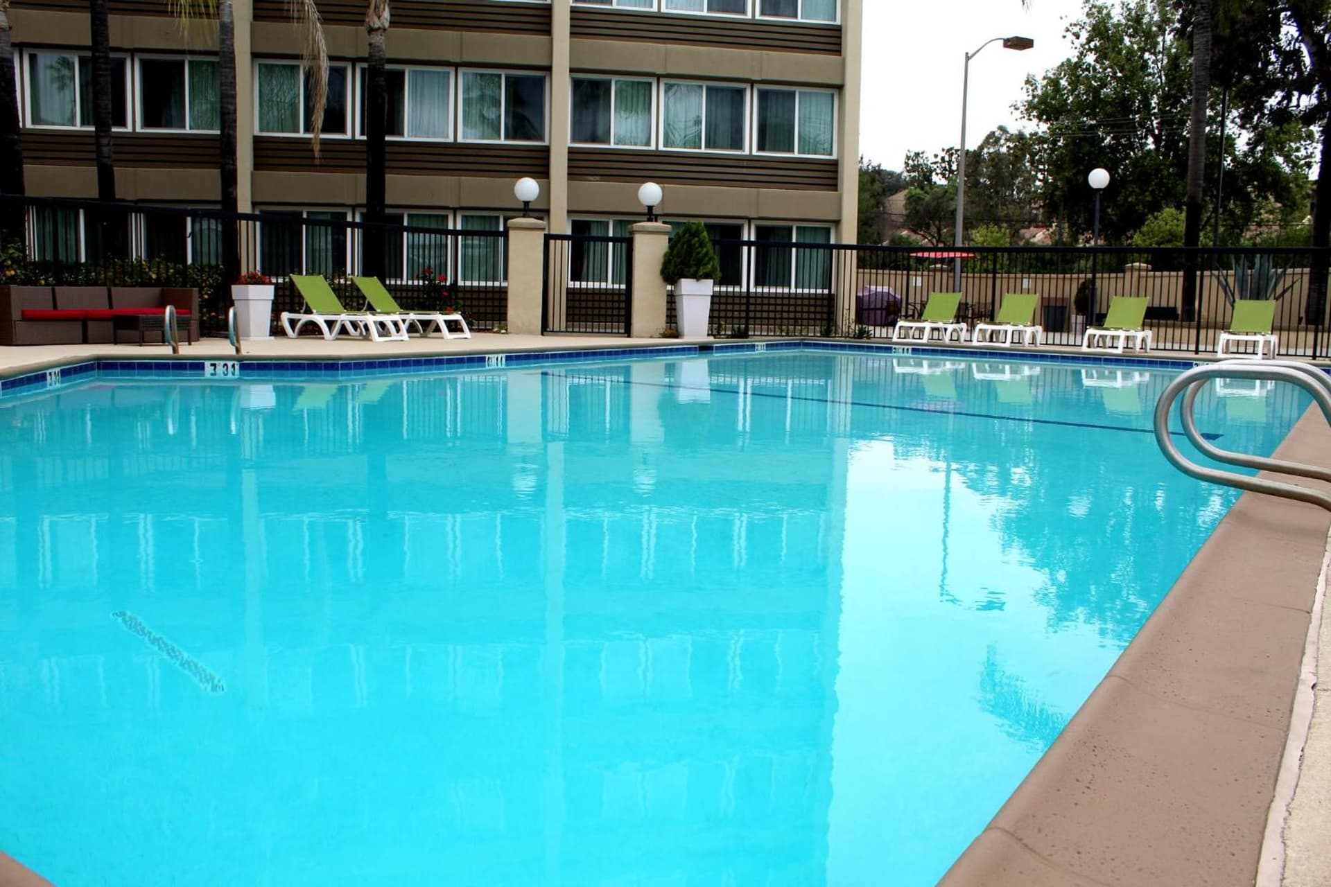 Holiday Inn West Covina, an IHG Hotel gallery photo in West Covina, CA — image 5