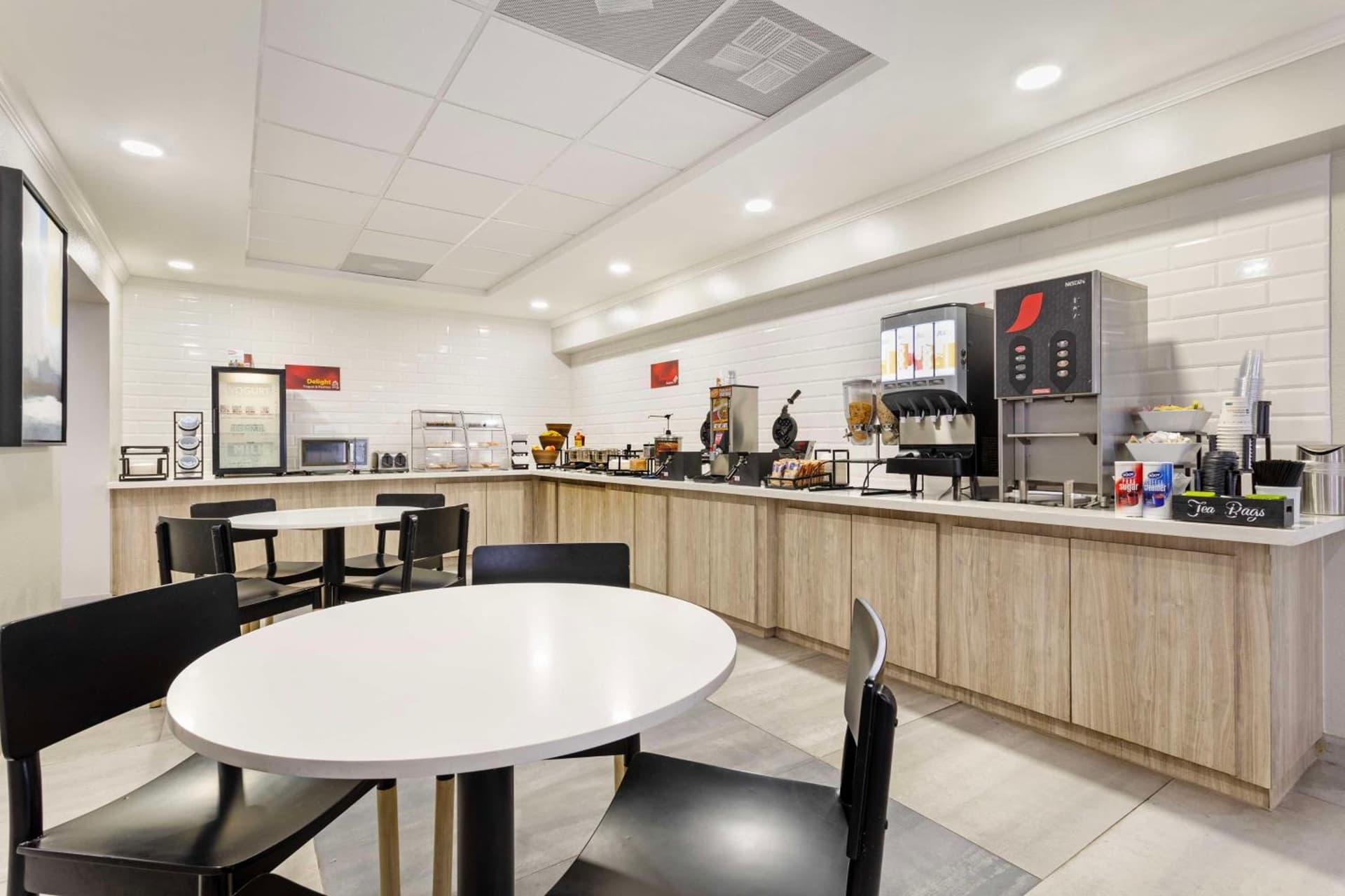 Best Western Plus Sugar Land-Stafford gallery photo in Sugar Land, TX — image 33