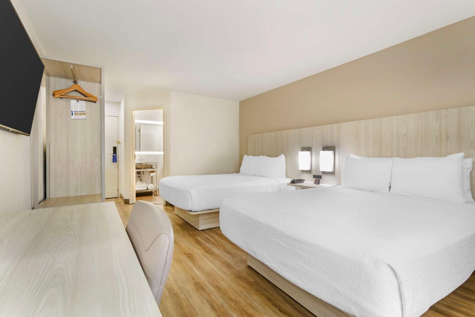 Best Western Plus Sugar Land-Stafford gallery photo in Sugar Land, TX — image 10