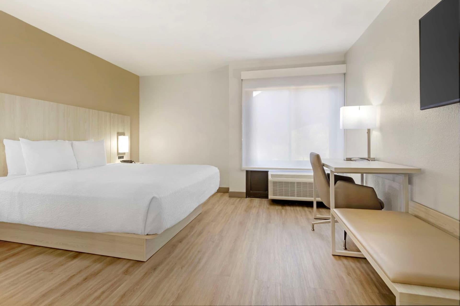 Best Western Plus Sugar Land-Stafford gallery photo in Sugar Land, TX — image 25