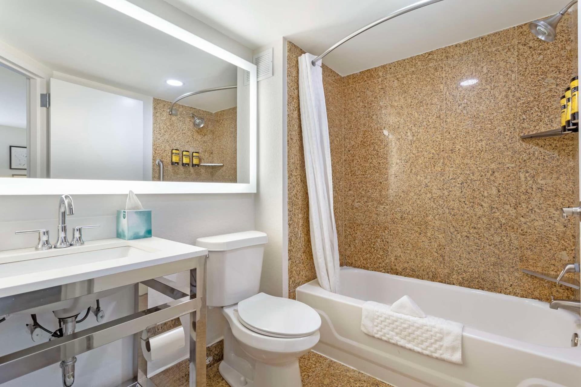 Best Western Plus Sugar Land-Stafford gallery photo in Sugar Land, TX — image 20