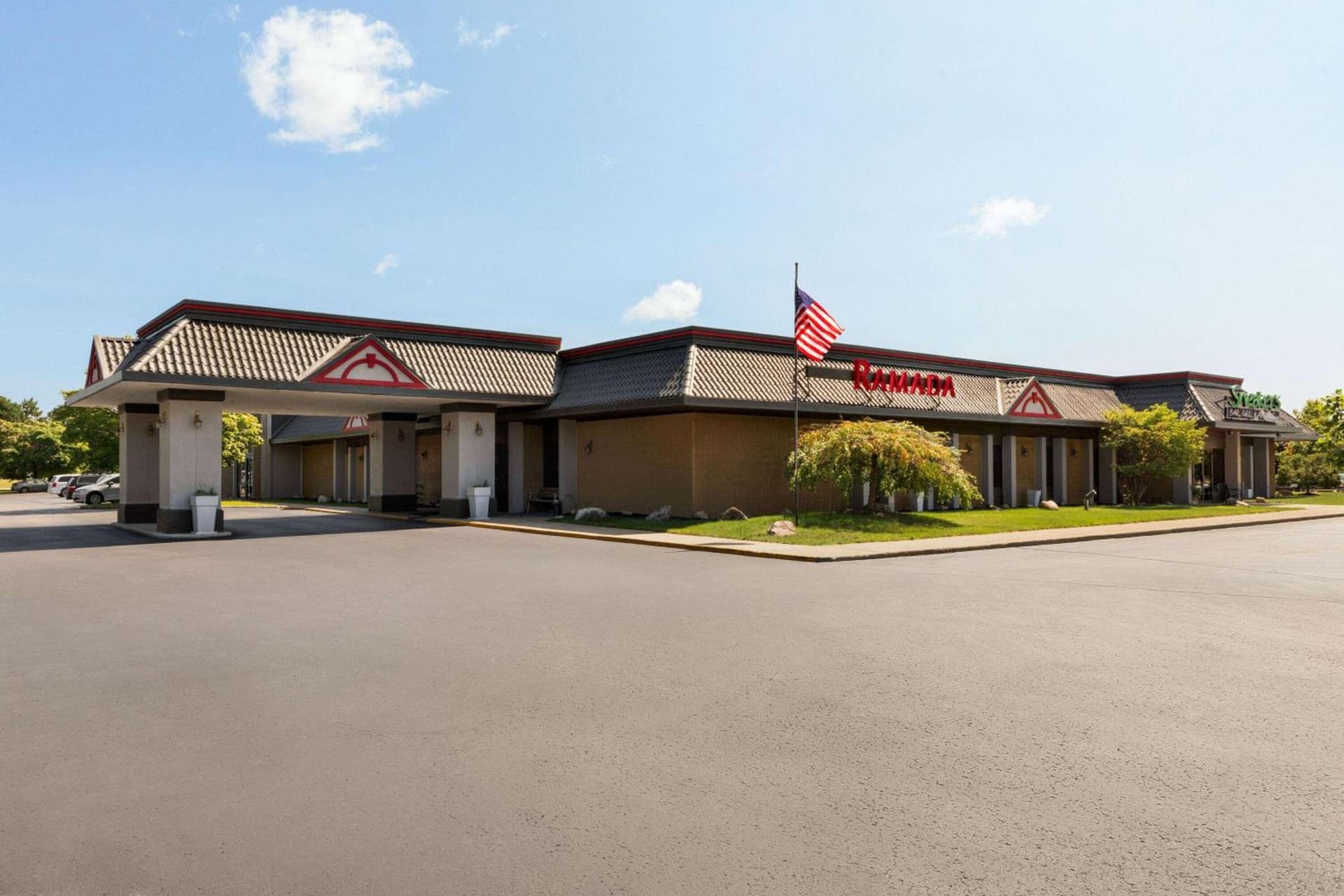 Ramada by Wyndham Alpena property views in Alpena, MI — gallery photo 3