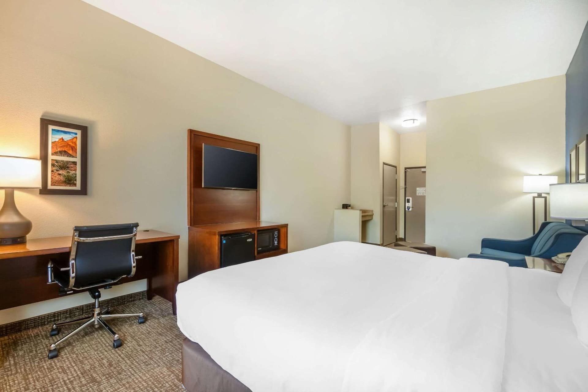Comfort Inn and Suites Yuma I-8 gallery photo in Yuma, AZ — image 11