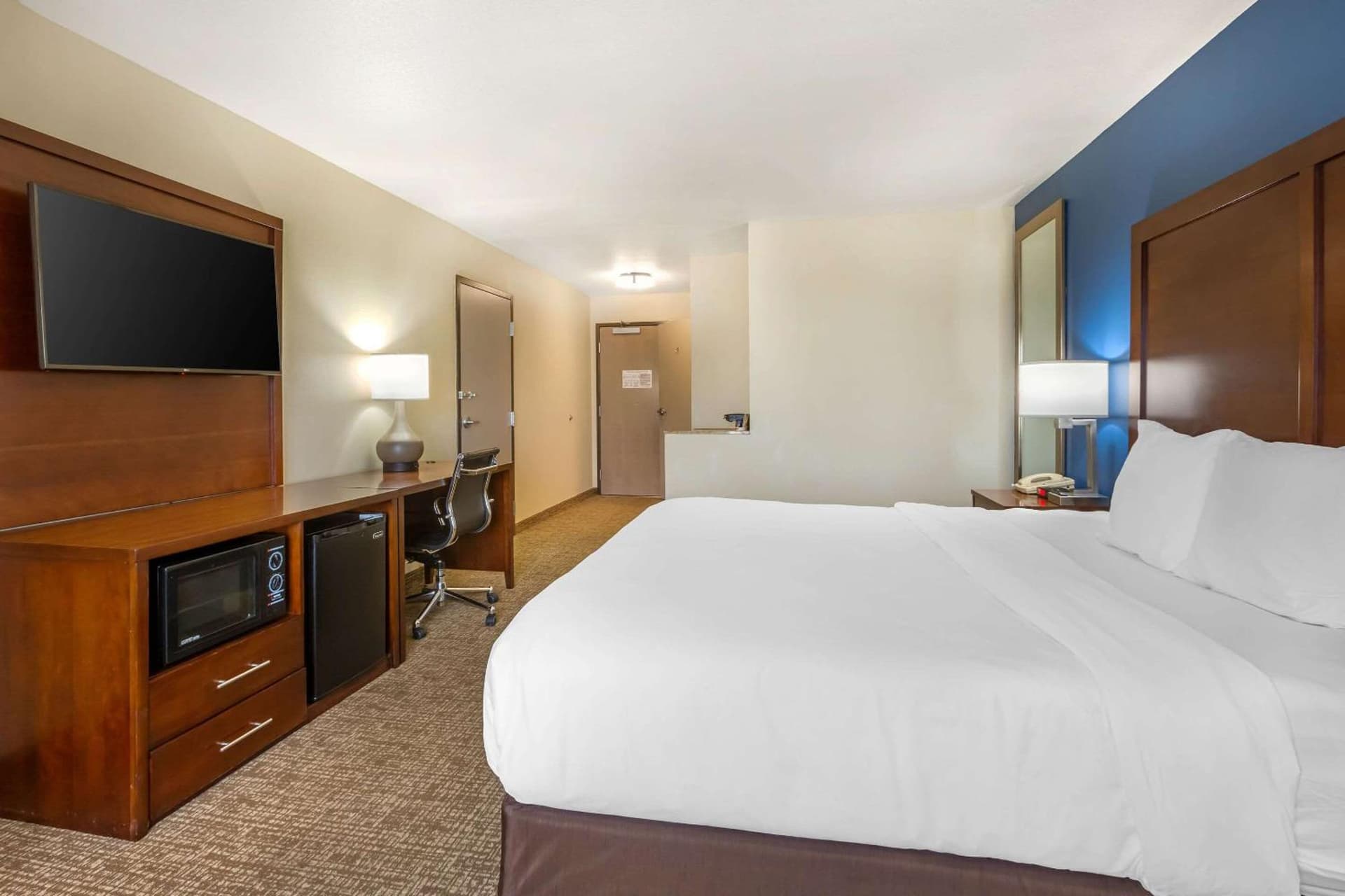 Comfort Inn and Suites Yuma I-8 gallery photo in Yuma, AZ — image 18