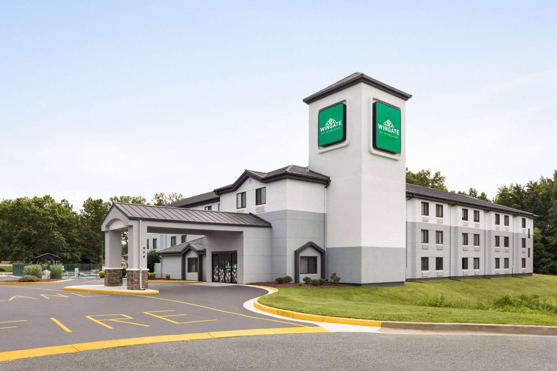 Wingate by Wyndham Salisbury MD Airport North interior in Salisbury, MD — gallery photo 2