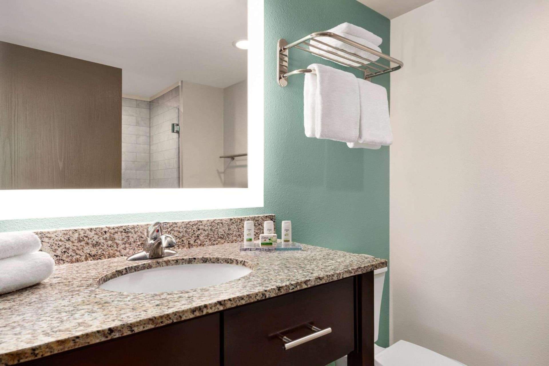 Wingate by Wyndham Salisbury MD Airport North gallery photo in Salisbury, MD — image 17