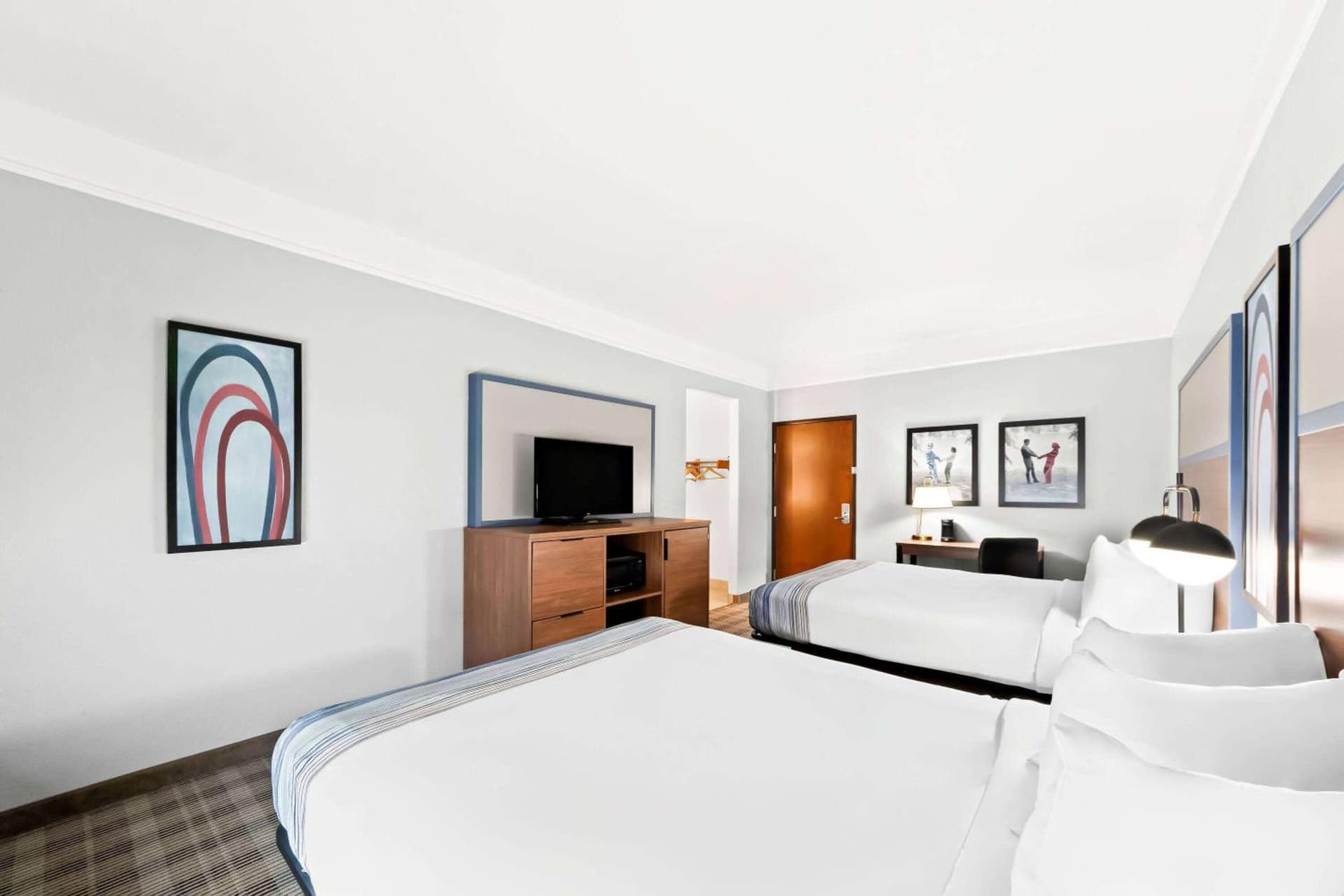 AmericInn by Wyndham New Braunfels gallery photo in New Braunfels, TX — image 37