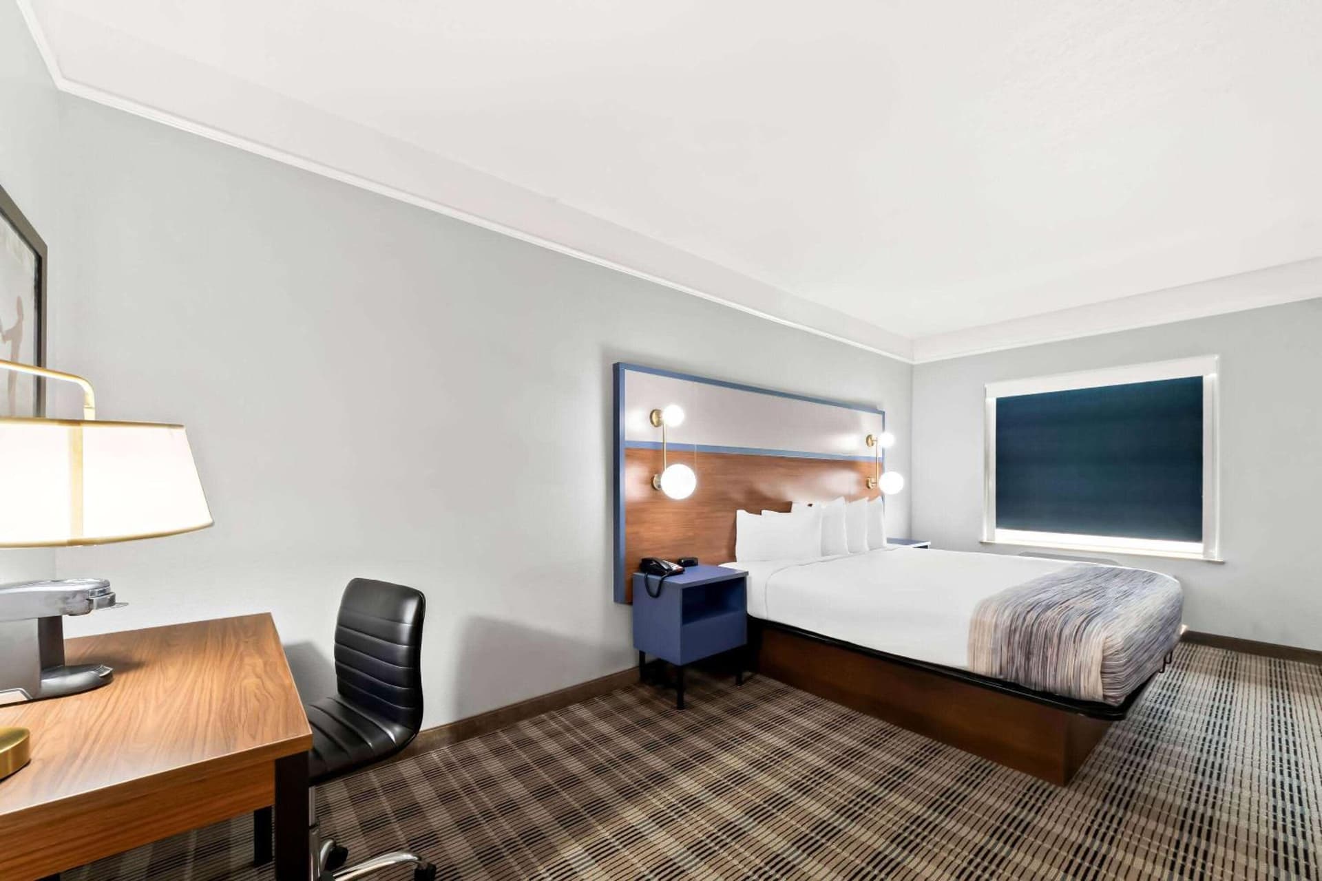 AmericInn by Wyndham New Braunfels interior in New Braunfels, TX — gallery photo 2