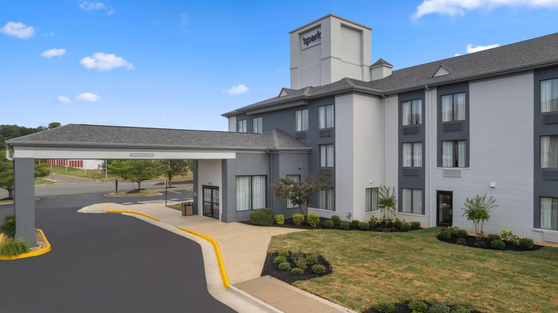 Spark By Hilton Fredericksburg Southpoint property views in Fredericksburg, VA — gallery photo 3