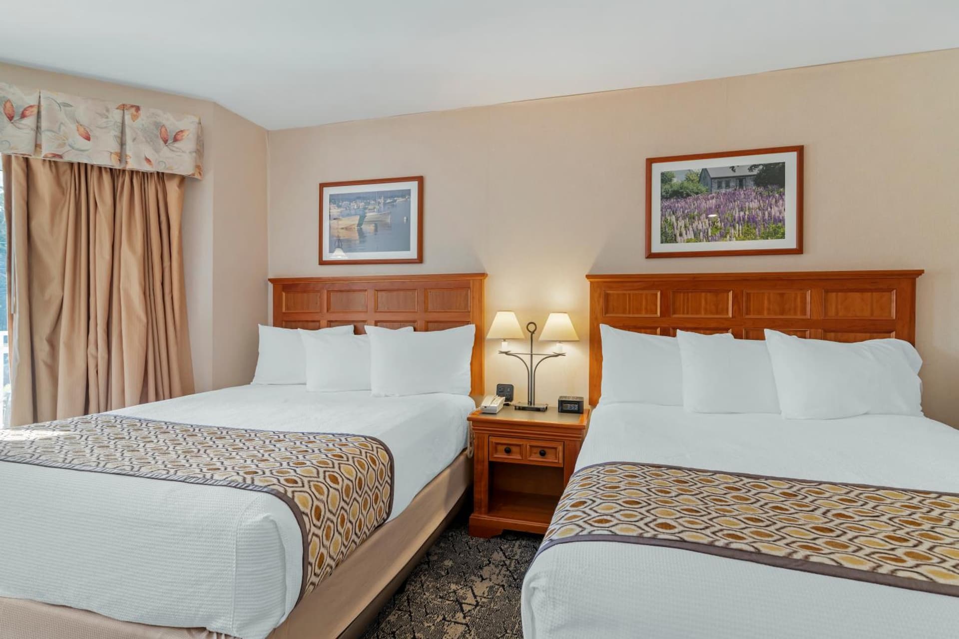 The Meadowmere Resort interior in Ogunquit — gallery photo 2