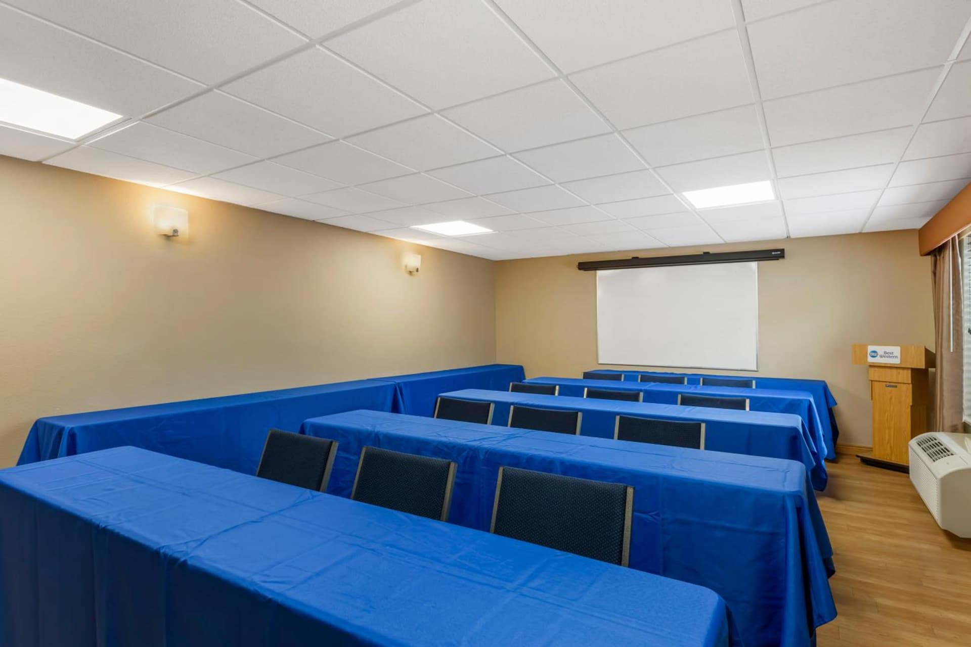 Best Western Denver Southwest gallery photo in Lakewood, CO — image 46