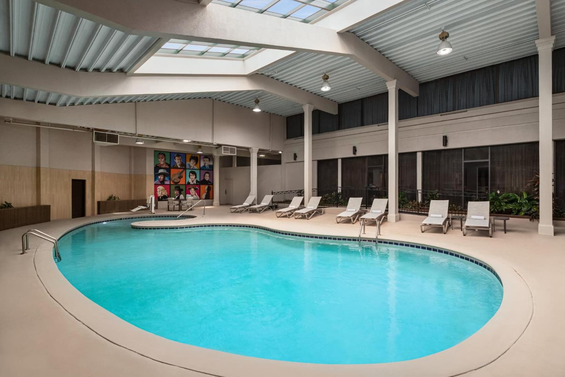Holiday Inn Nashville Downtown - Stadium by IHG gallery photo in Nashville, TN — image 13