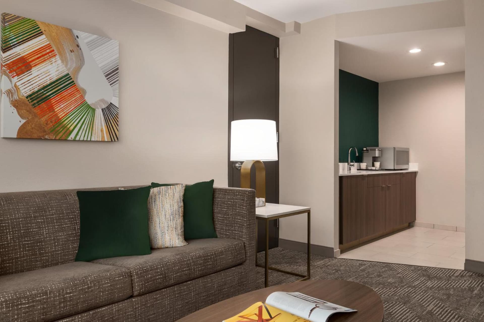 Holiday Inn Nashville Downtown - Stadium by IHG gallery photo in Nashville, TN — image 7