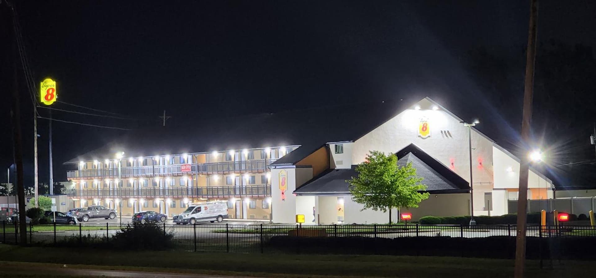 Super 8 by Wyndham Vandalia/Dayton International Airport — hotel in Vandalia, Ohio
