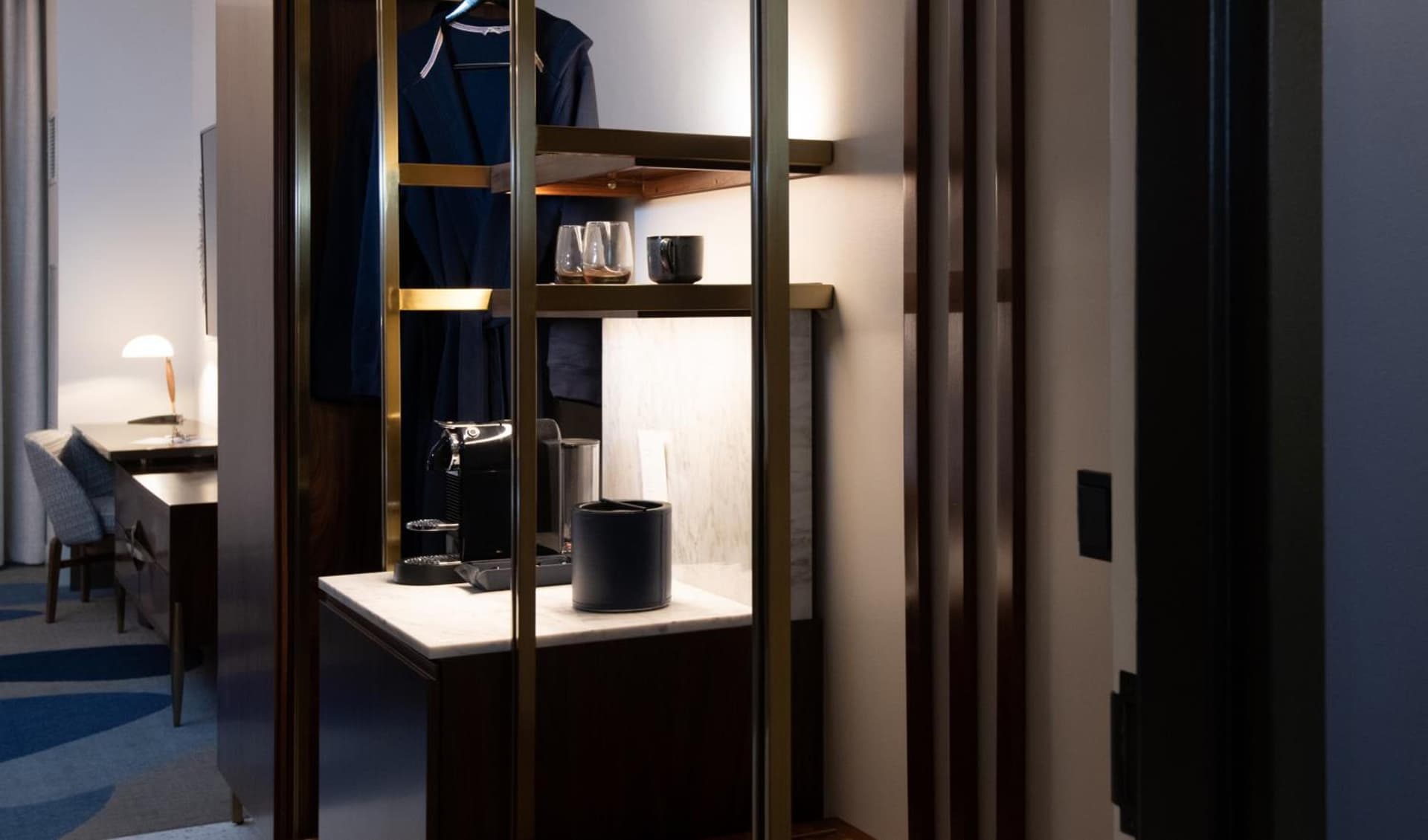 Hotel Polaris interior in Colorado Springs, CO — gallery photo 2