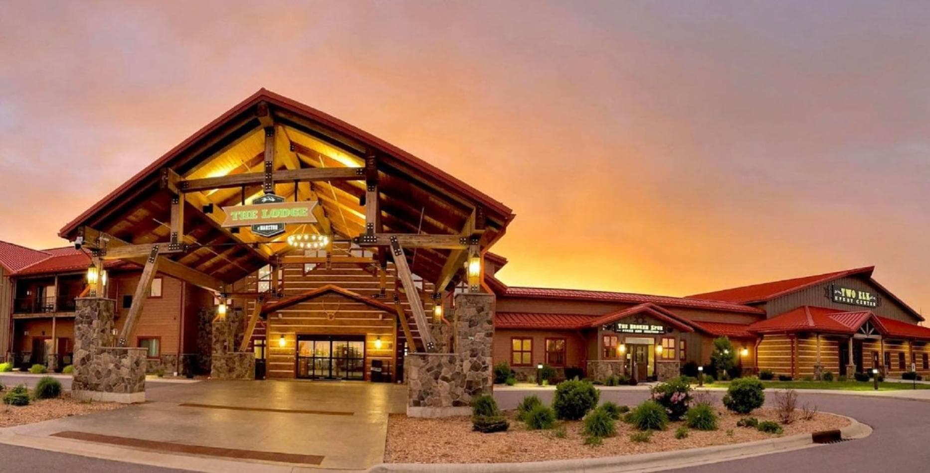 The Lodge at Mauston featured exterior or lobby in Mauston, WI — similar hotel