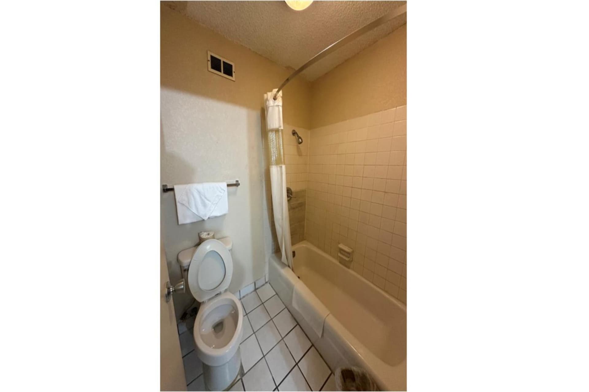 River Valley Inn and Suites gallery photo in Fort Smith, AR — image 8