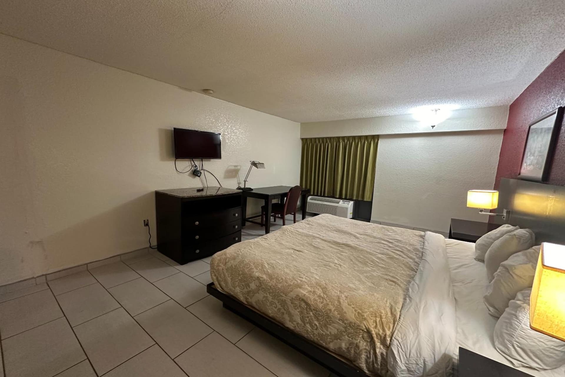 River Valley Inn and Suites gallery photo in Fort Smith, AR — image 15