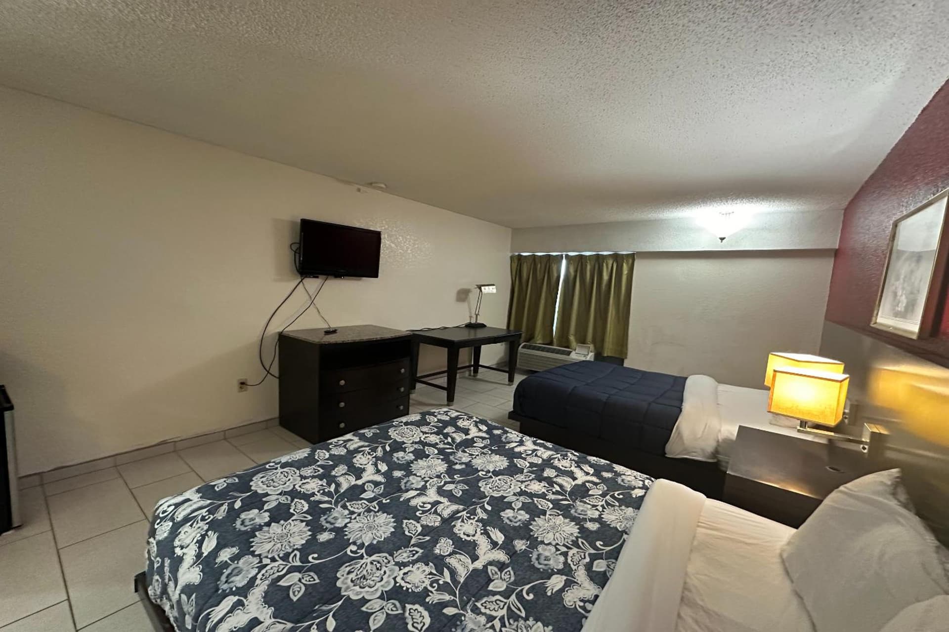 River Valley Inn and Suites gallery photo in Fort Smith, AR — image 5