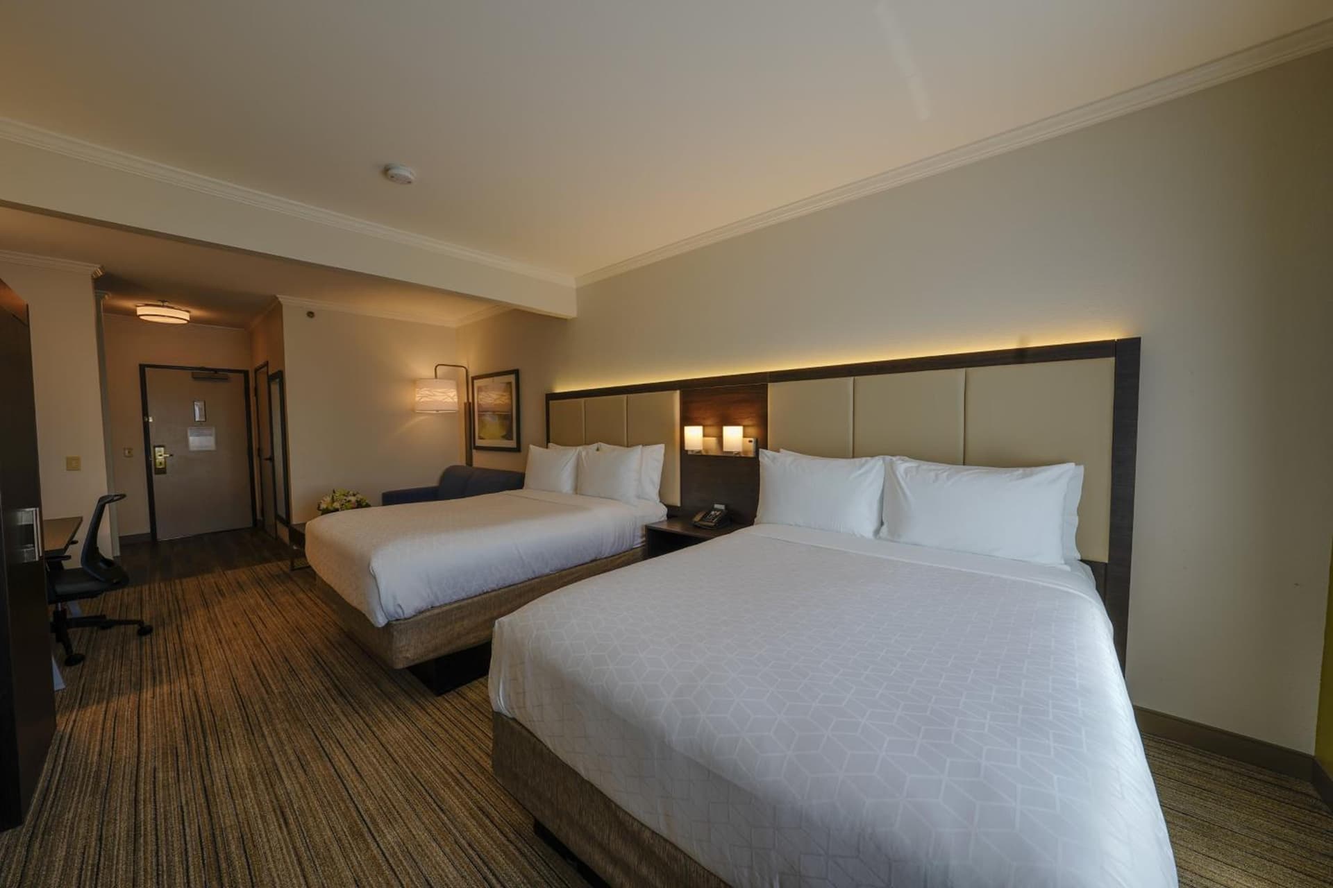 Holiday Inn Express & Suites Santa Clara - Silicon Valley by IHG gallery photo in Santa Clara, CA — image 49