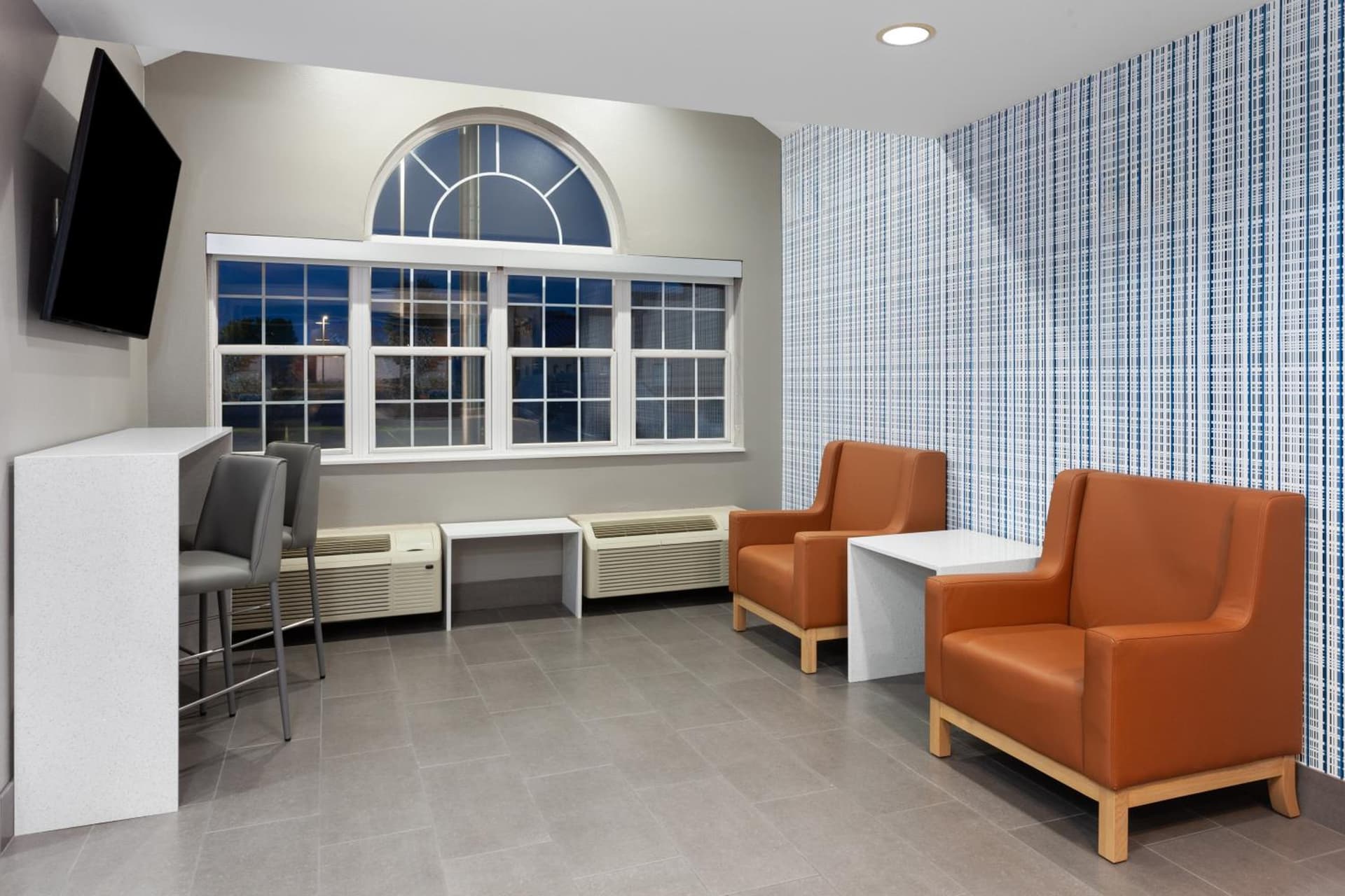 Microtel Inn by Wyndham Janesville gallery photo in Janesville, WI — image 39