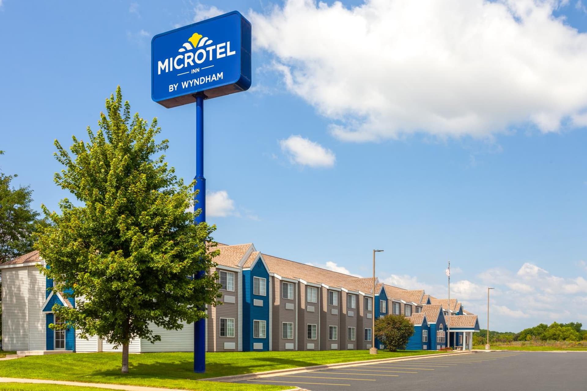 Microtel Inn by Wyndham Janesville gallery photo in Janesville, WI — image 45