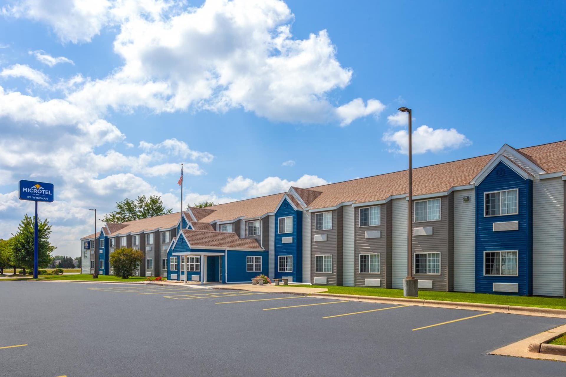 Microtel Inn by Wyndham Janesville gallery photo in Janesville, WI — image 13