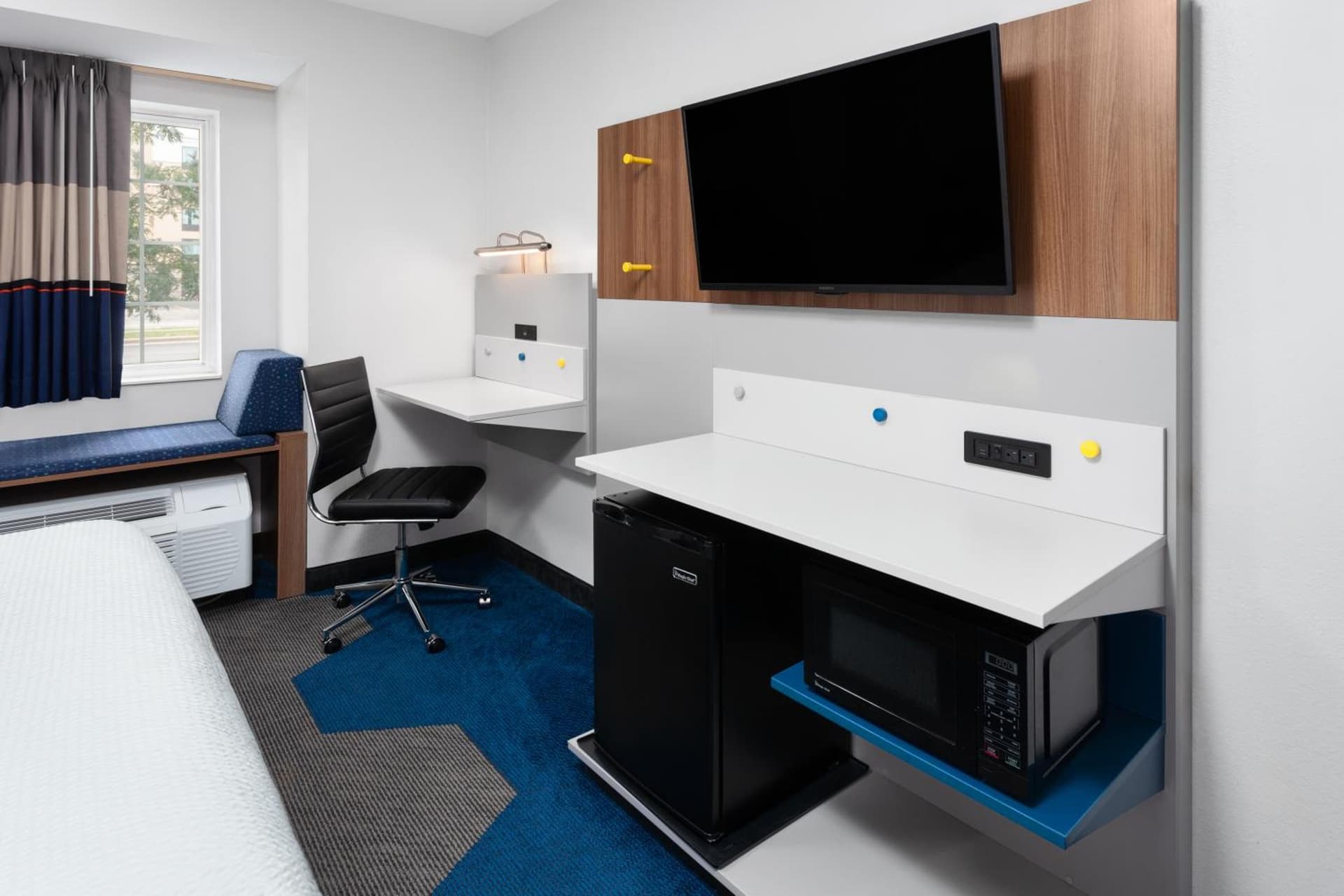 Microtel Inn by Wyndham Janesville gallery photo in Janesville, WI — image 24