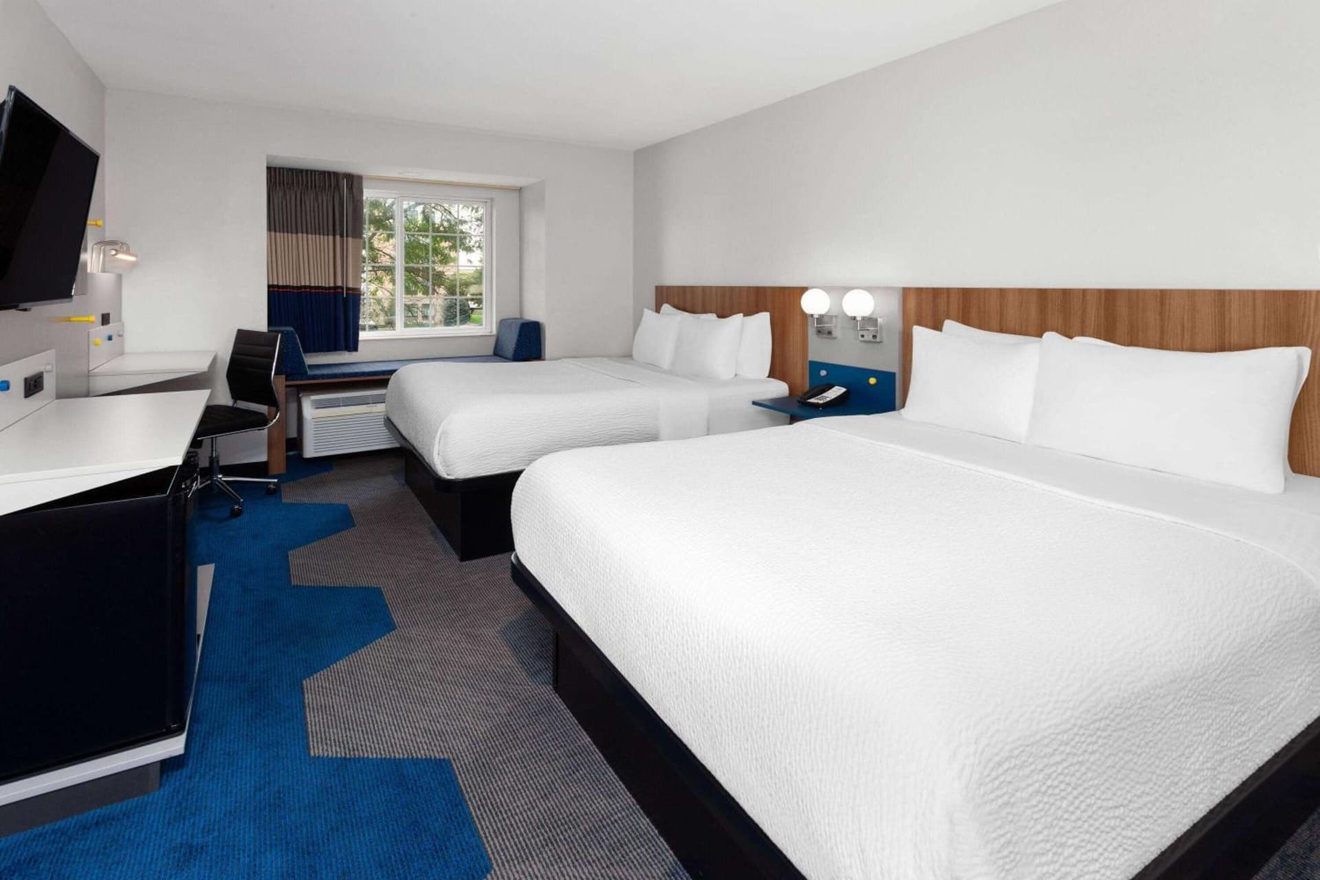 Microtel Inn by Wyndham Janesville gallery photo in Janesville, WI — image 35
