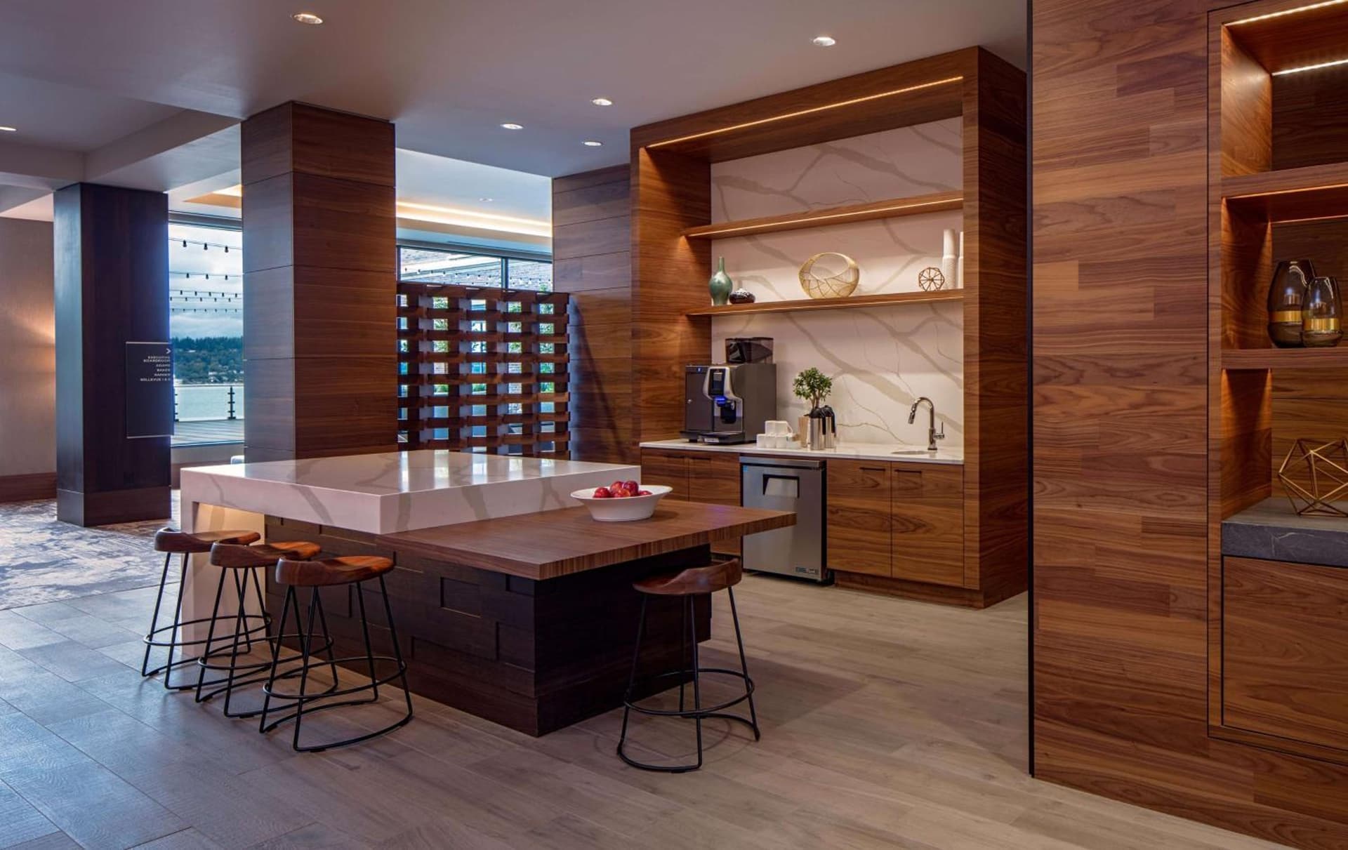 Hyatt Regency Lake Washington at Seattle's Southport gallery photo in Renton, WA — image 39