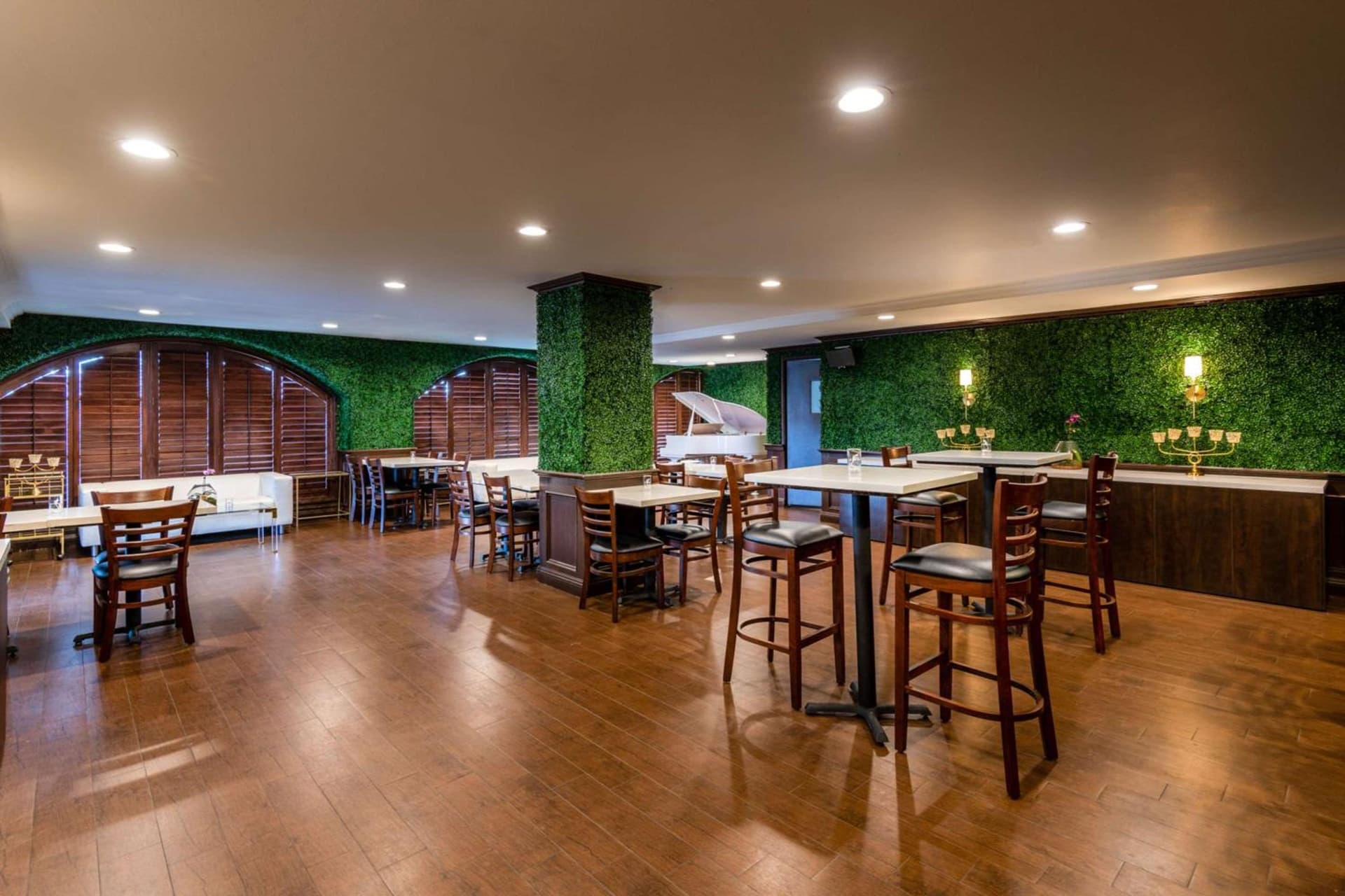 The Volare, an Ascend Collection Hotel gallery photo in San Clemente, CA — image 85