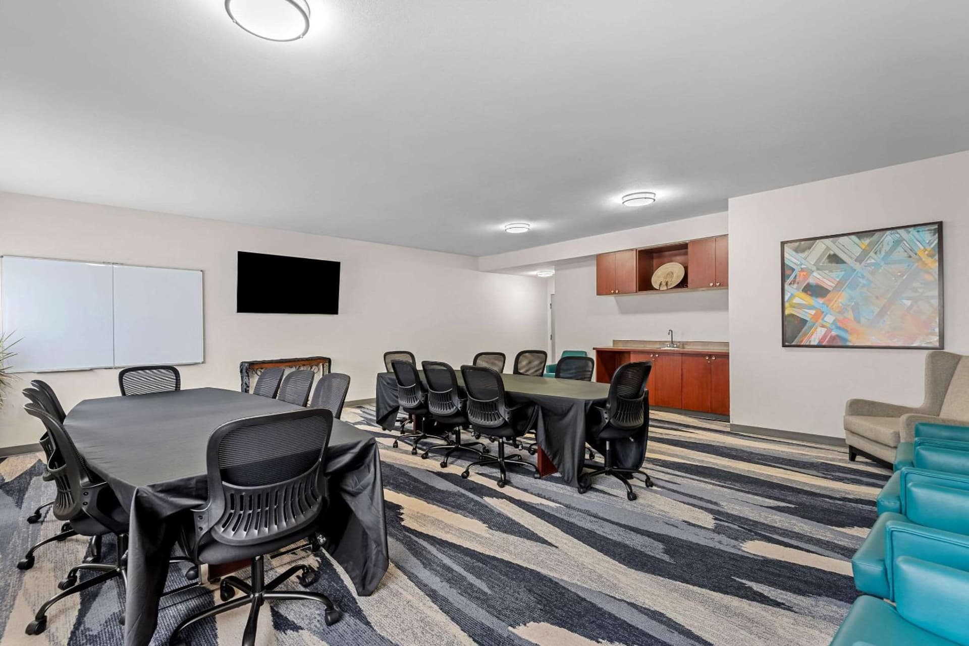 Comfort Suites Denver North - Westminster gallery photo in Westminster, CO — image 13
