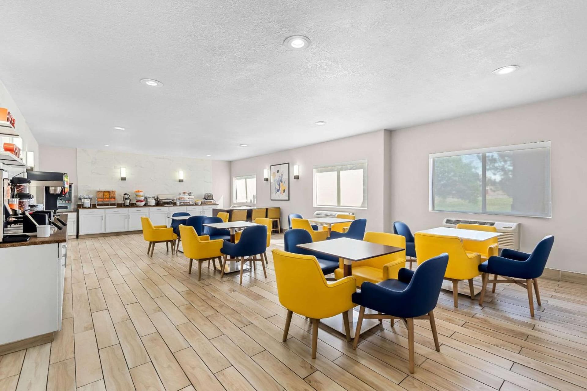 Comfort Suites Denver North - Westminster gallery photo in Westminster, CO — image 10