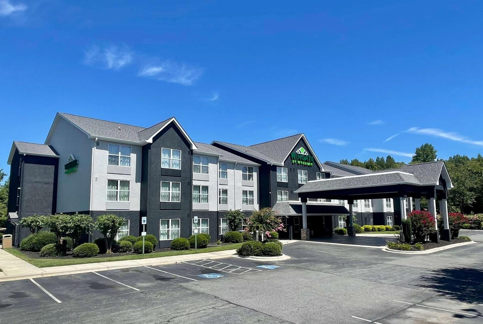 Wingate by Wyndham Matthews - Charlotte featured exterior or lobby in Matthews, NC — similar hotel