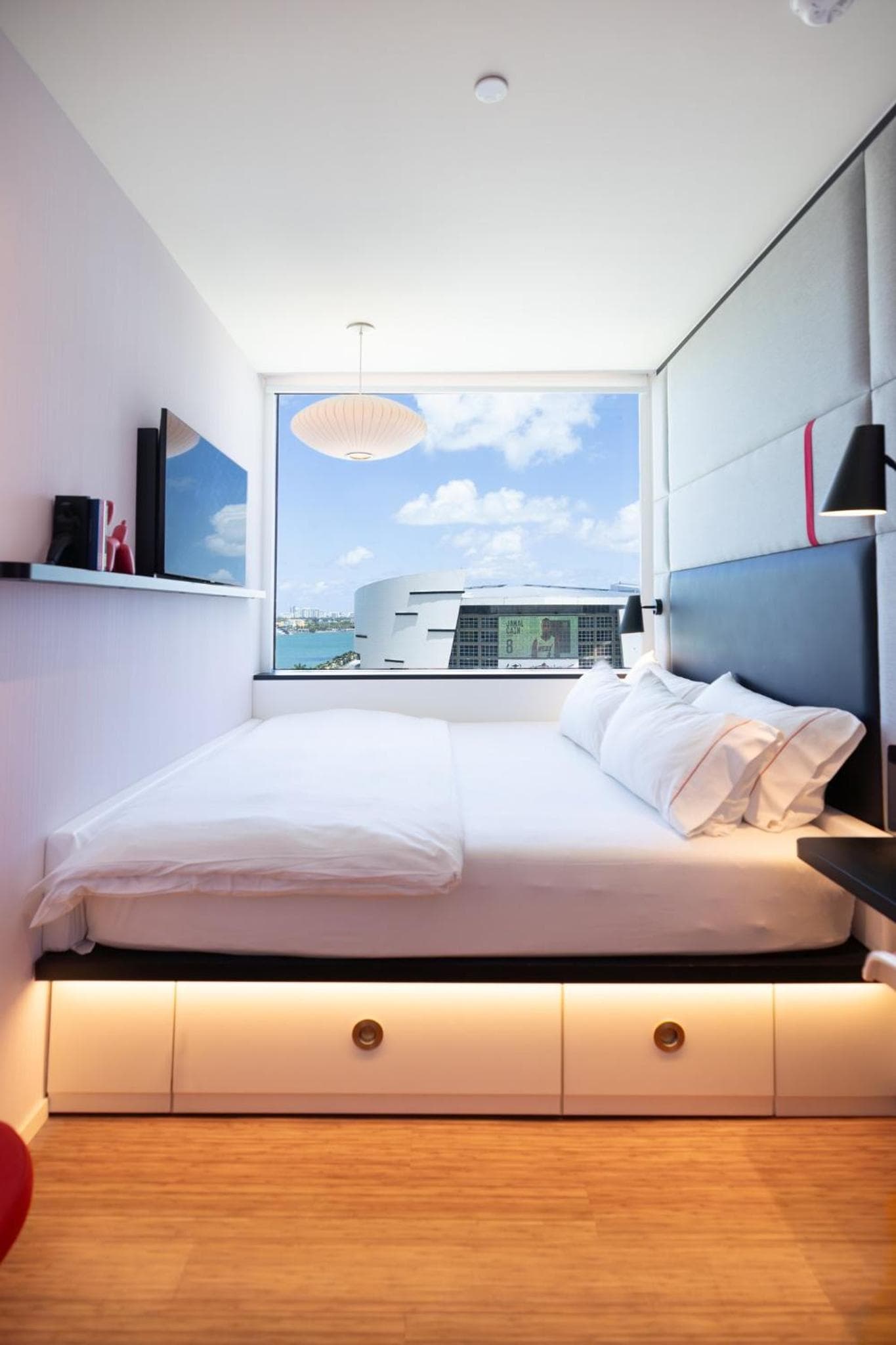 citizenM Miami World Center gallery photo in Miami, FL — image 13