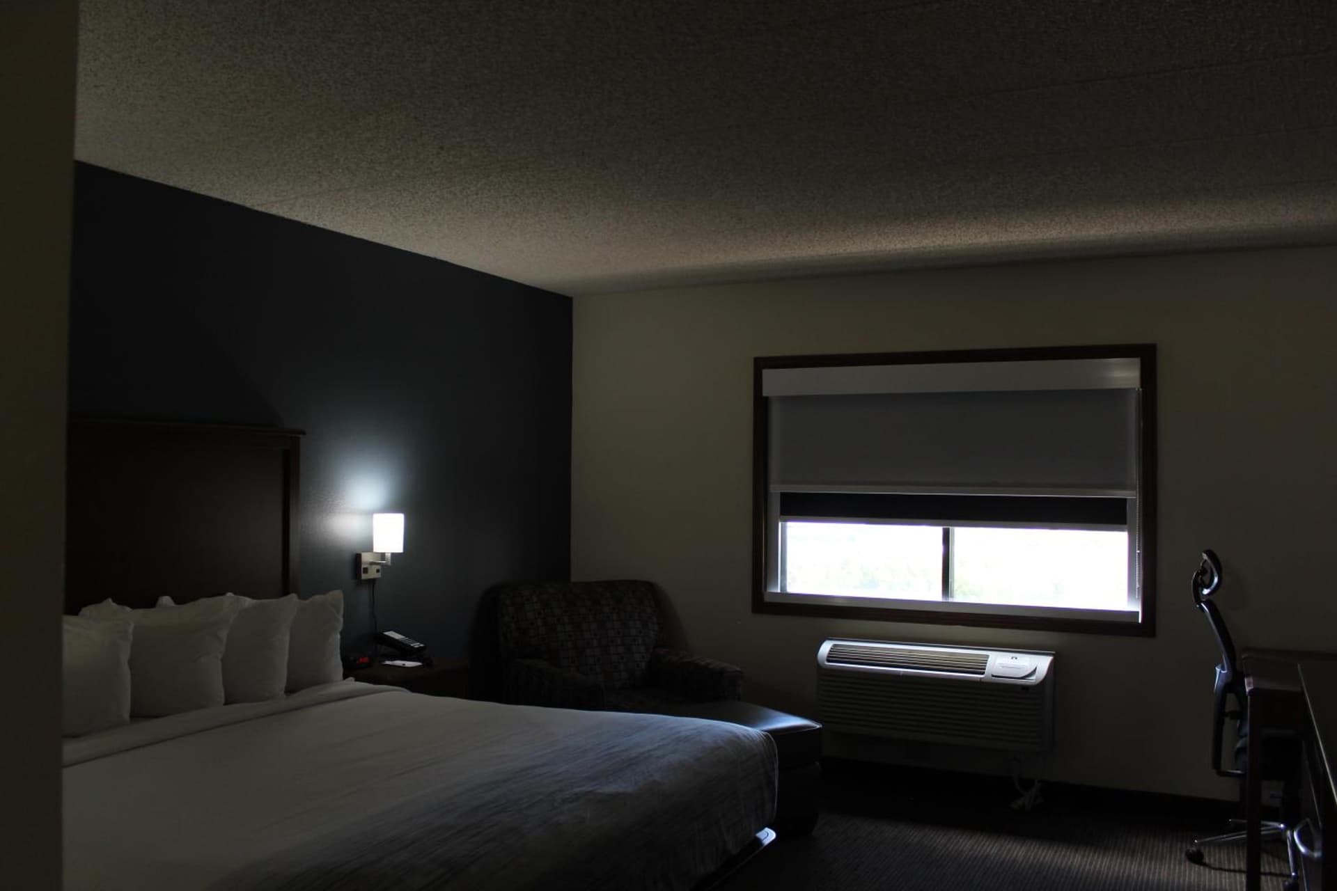 AmericInn by Wyndham Windsor Ft. Collins gallery photo in Fort Collins, CO — image 69