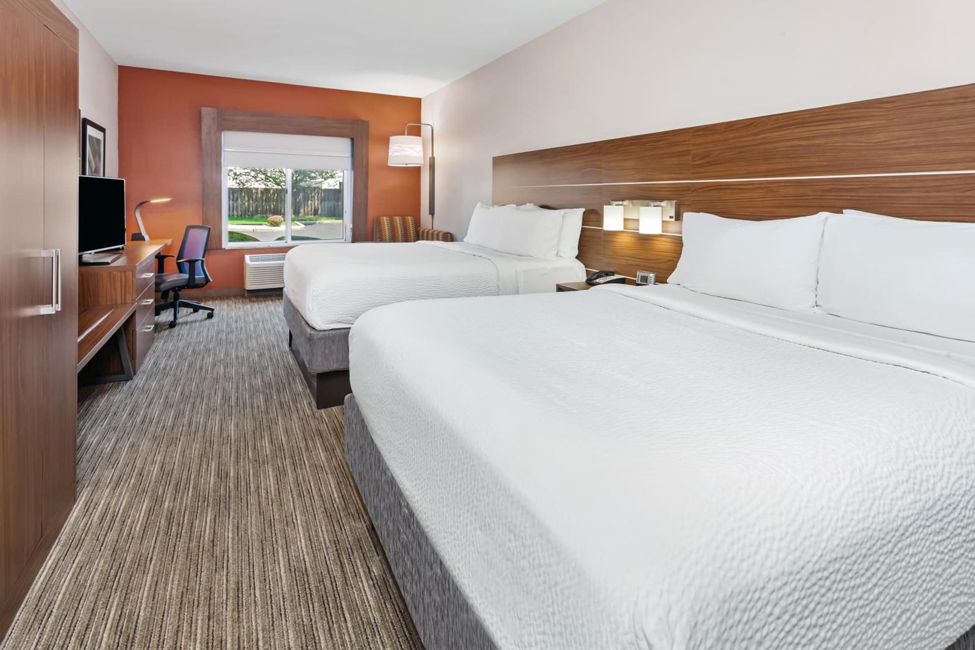 Holiday Inn Express Hotel & Suites Chicago South Lansing by IHG gallery photo in Lansing, IL — image 38