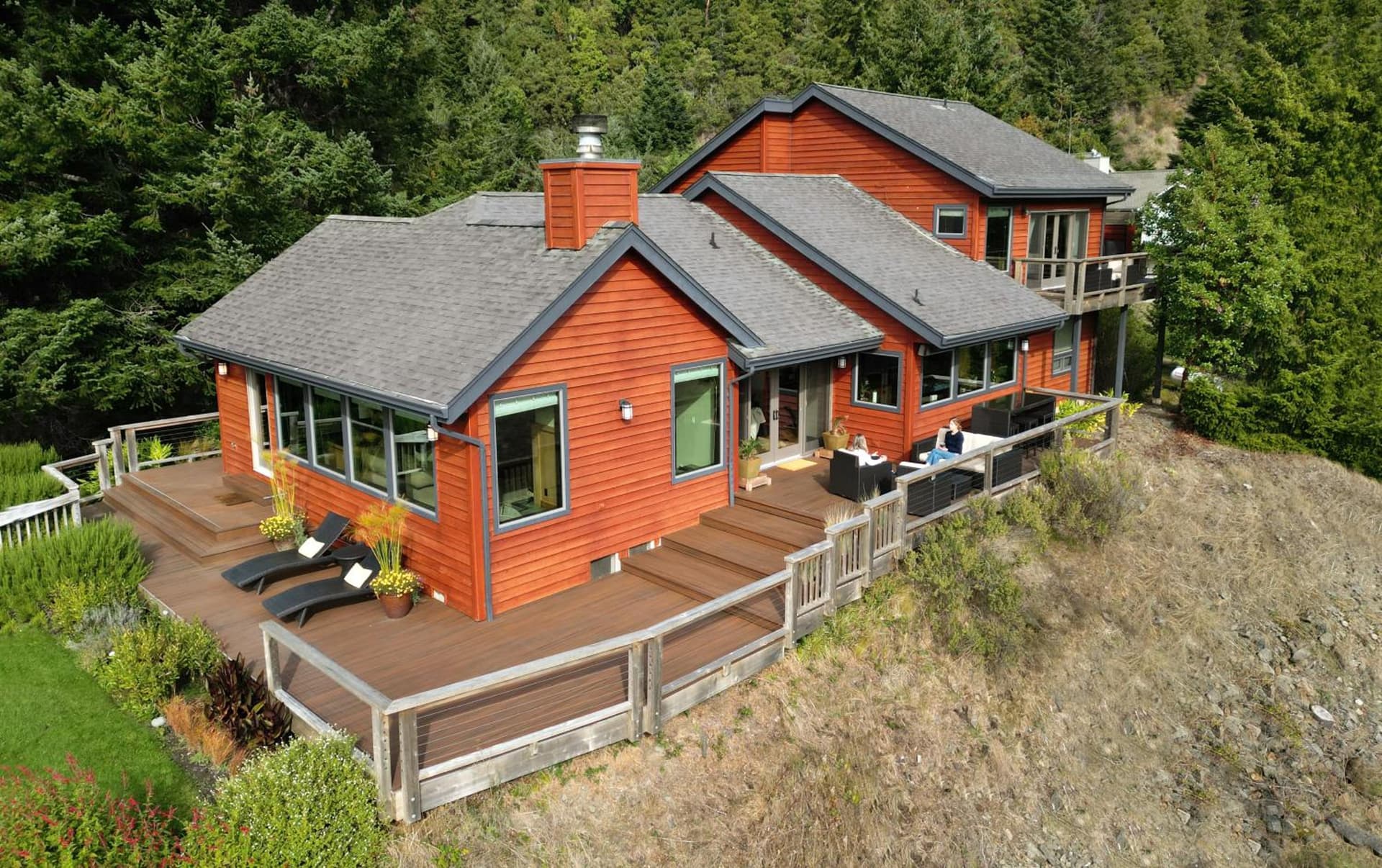 Tu Tu'Tun Lodge property views in Gold Beach, OR — gallery photo 3
