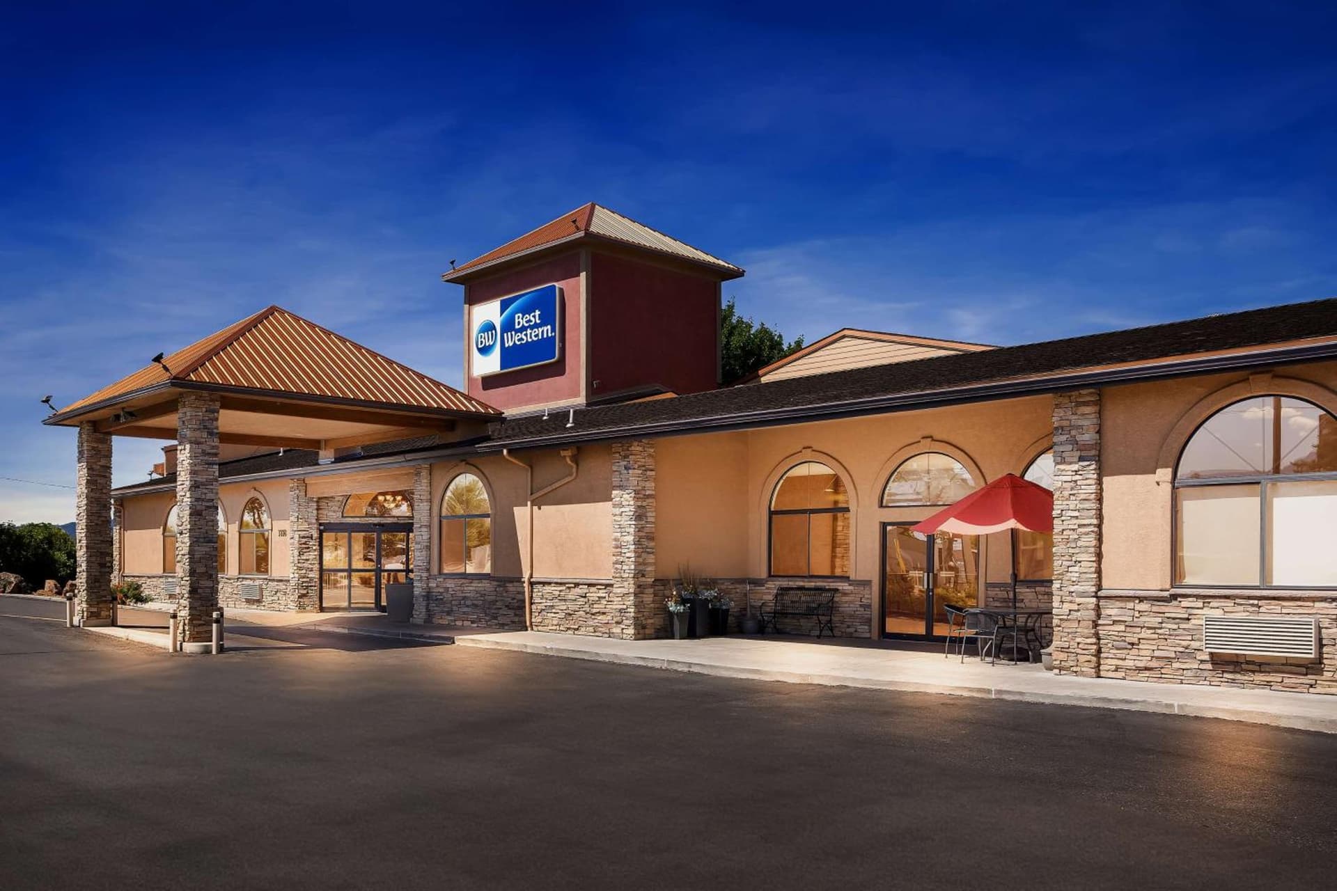 Best Western Grande River Inn & Suites featured exterior or lobby in Grand Junction, CO — similar hotel
